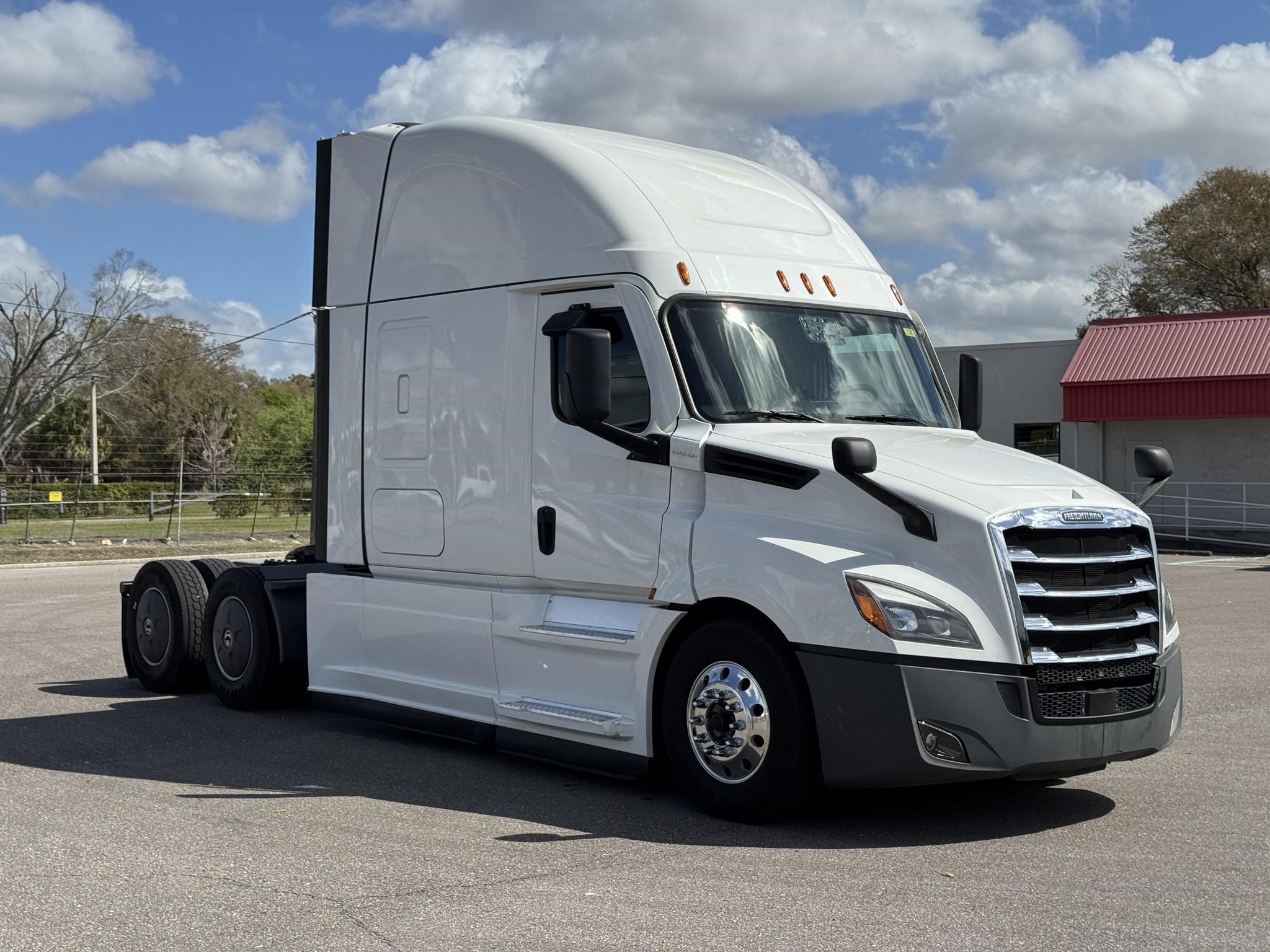 2022 Freightliner — photo 11