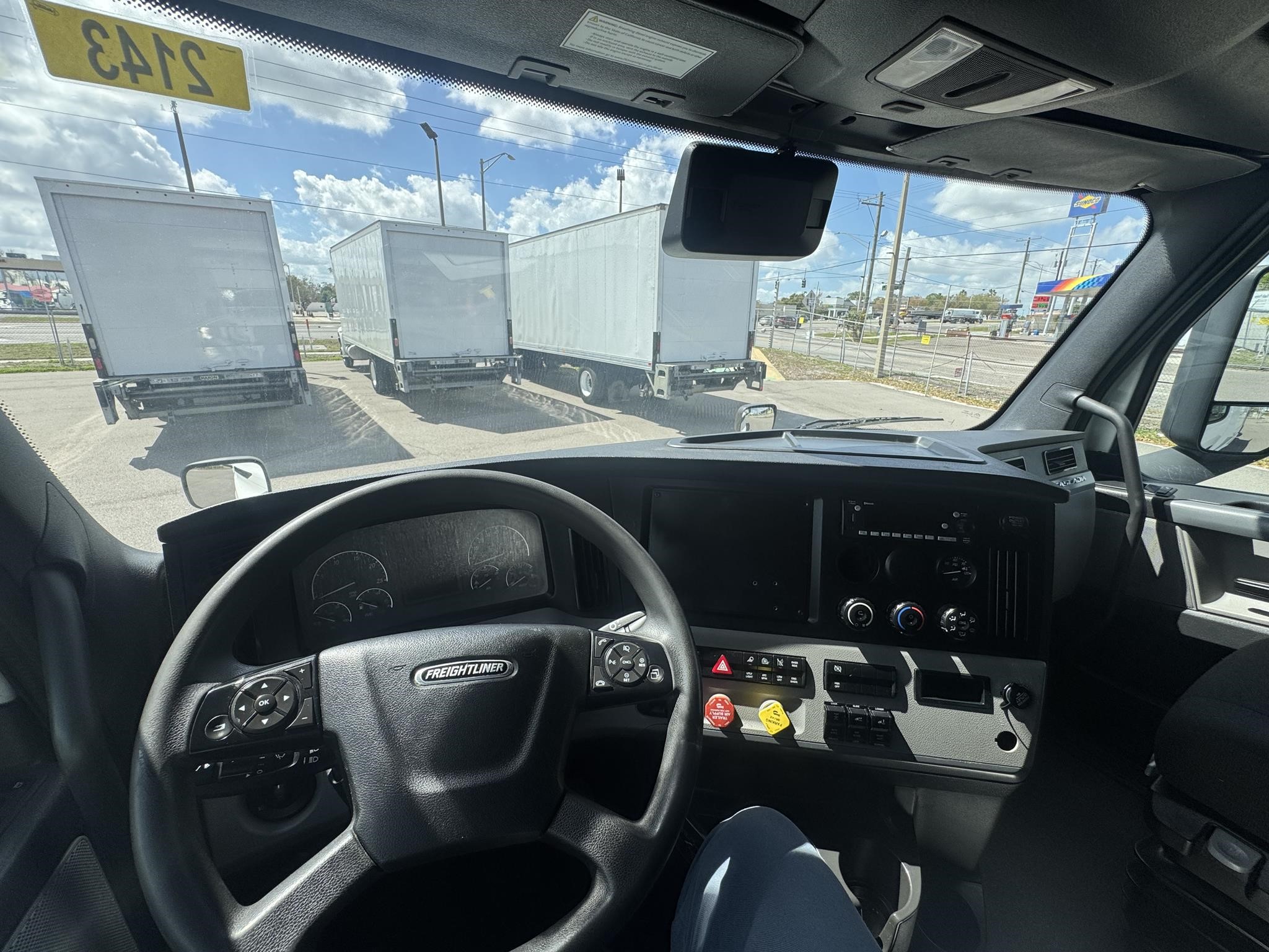 2022 Freightliner — photo 7
