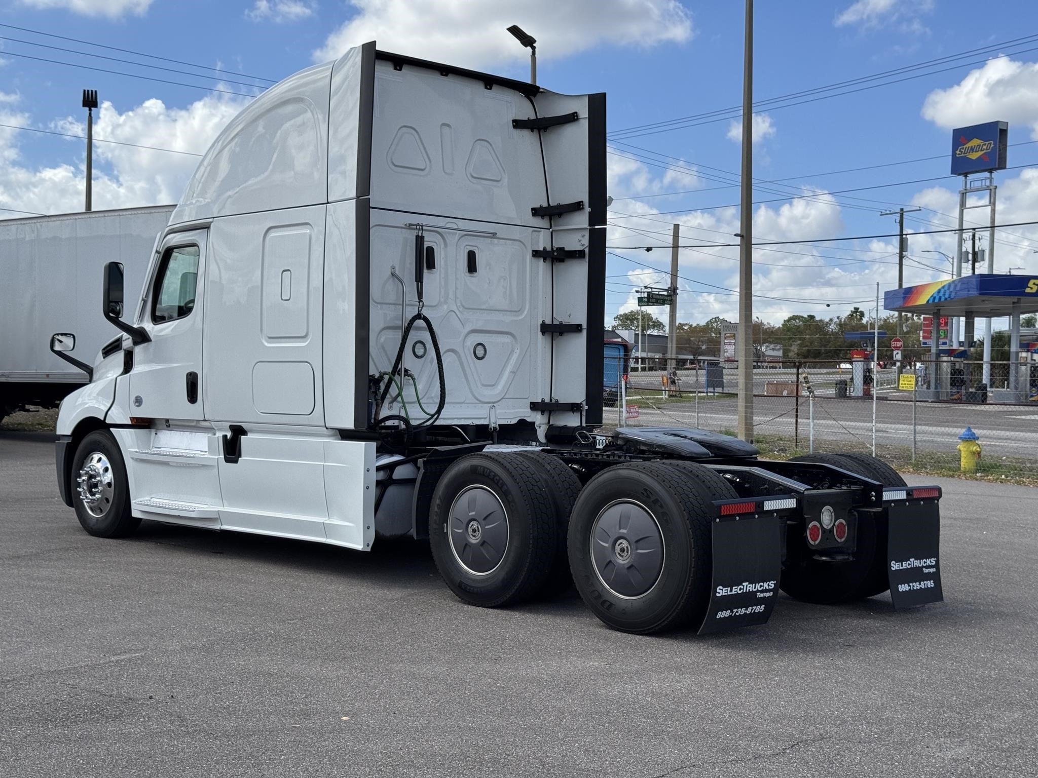 2022 Freightliner — photo 13