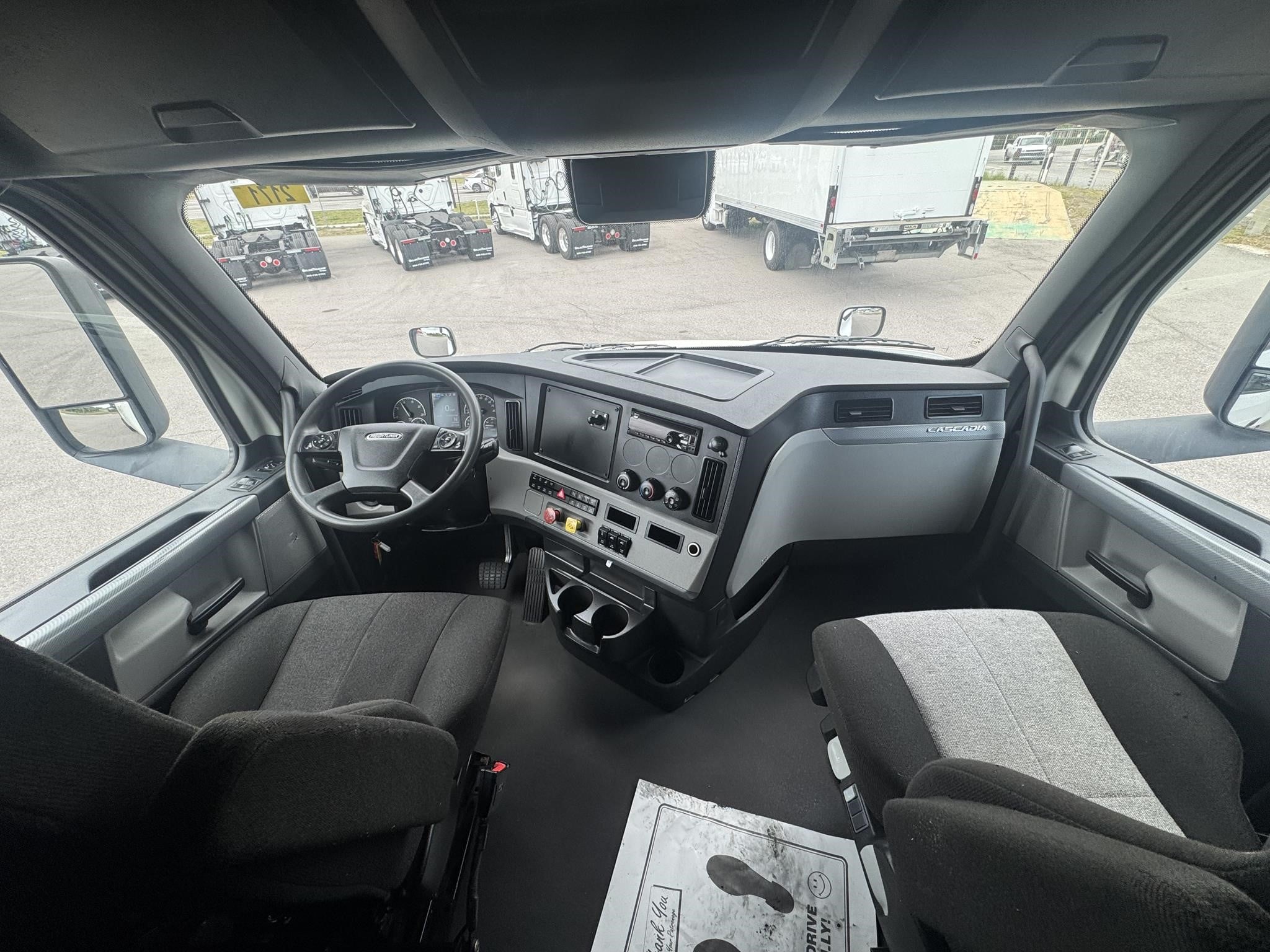 2022 Freightliner — photo 6