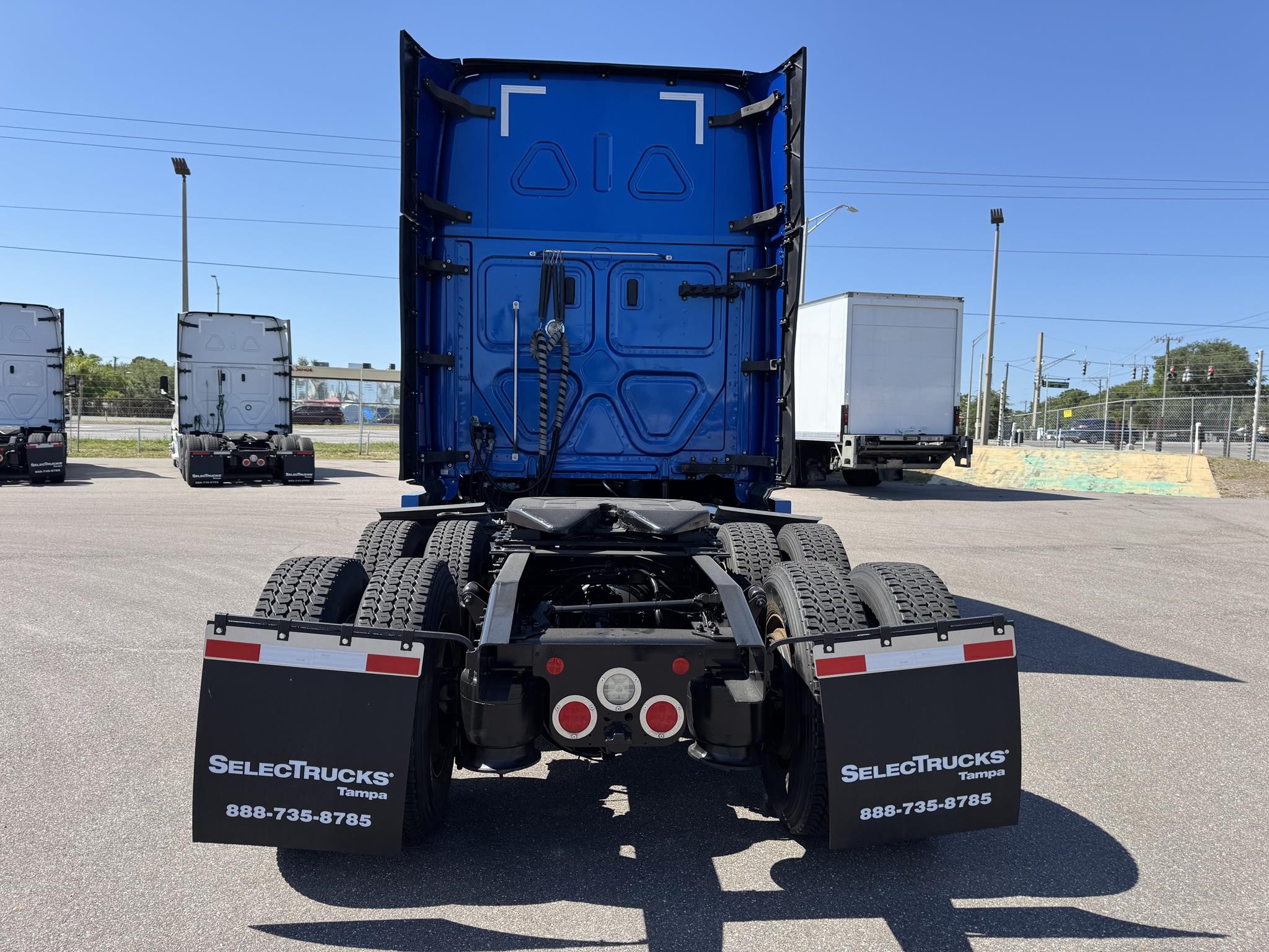 2021 Freightliner — photo 11