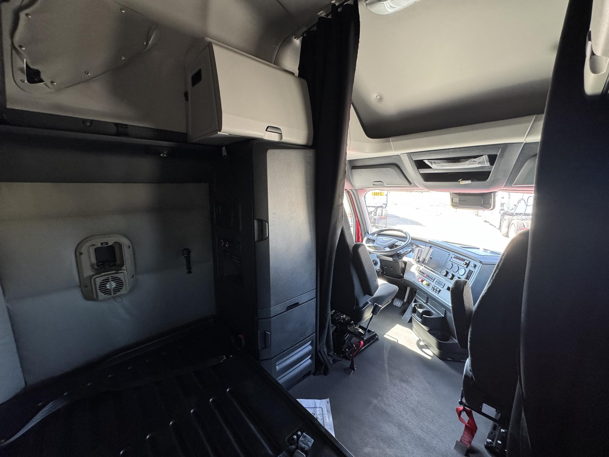 2022 Freightliner — photo 5