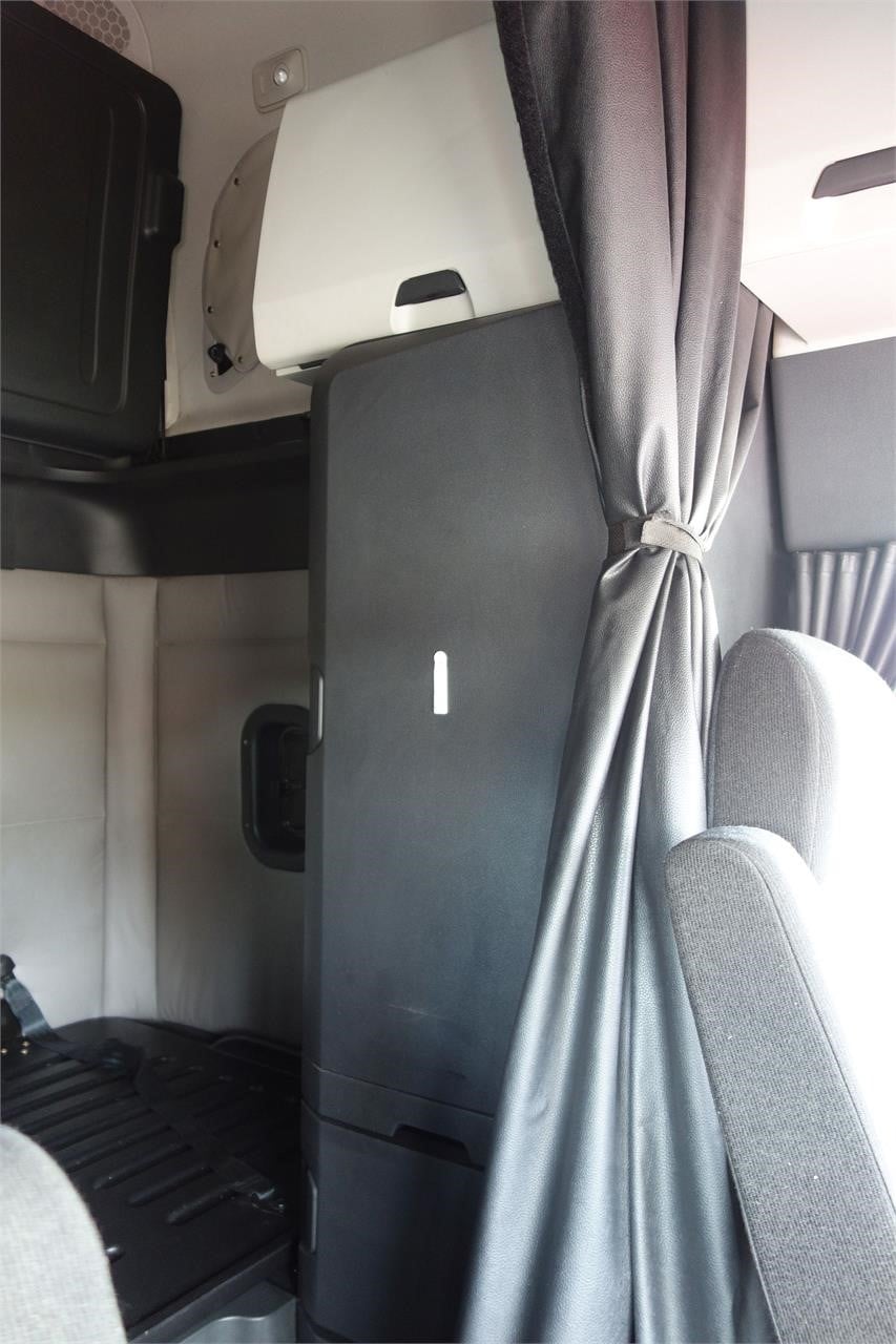 2023 Freightliner — photo 7
