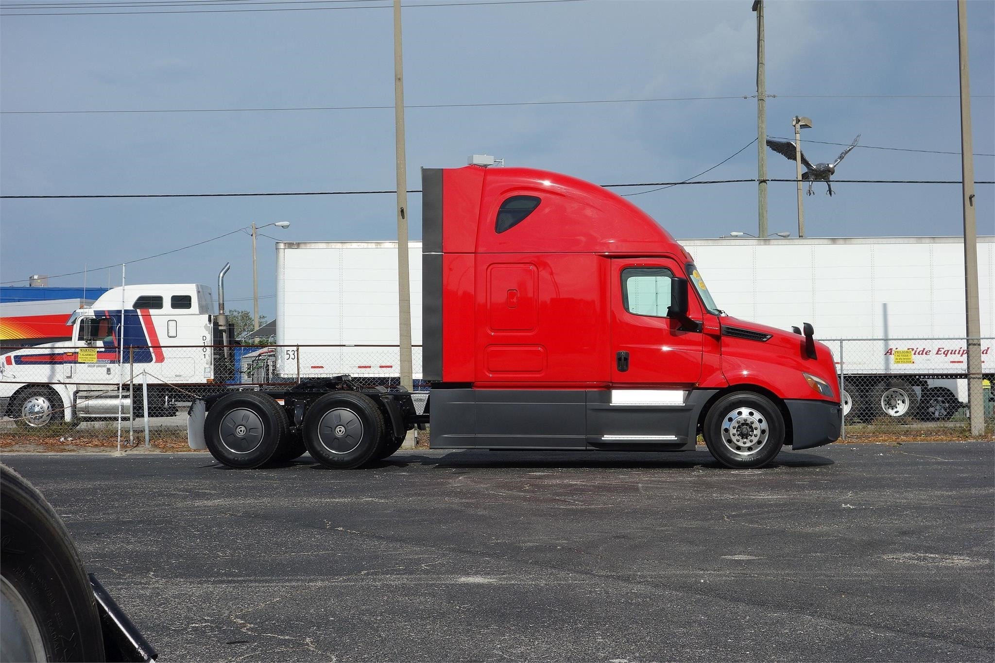 2023 Freightliner — photo 3
