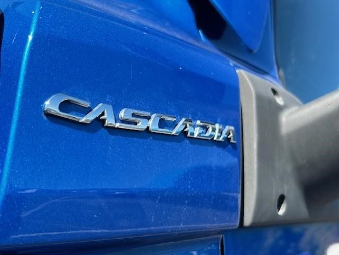 2021 Freightliner Cascadia 126" Sleeper Cab photo 4