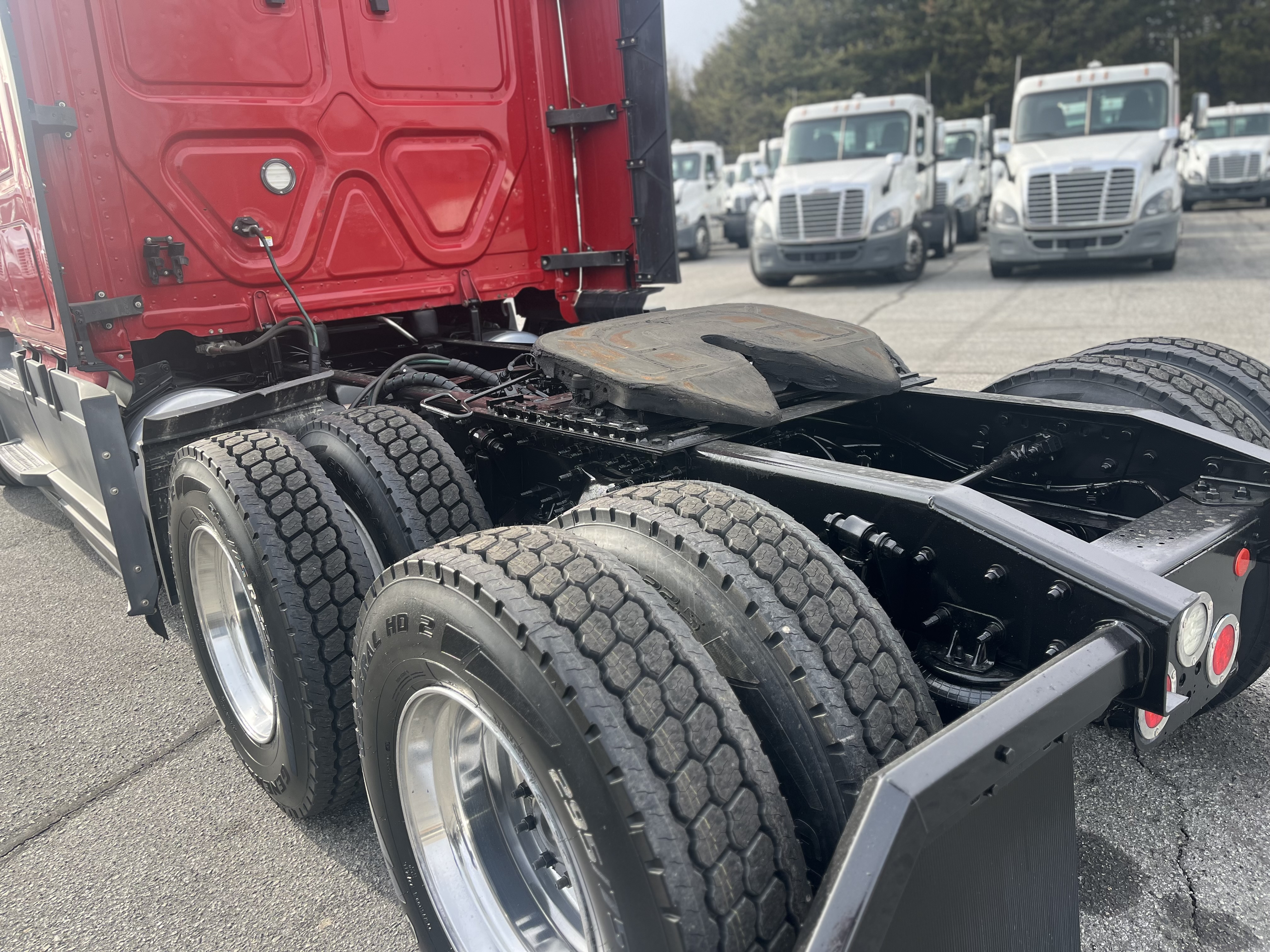 2020 Freightliner Cascadia in Greensboro, NC — photo 3