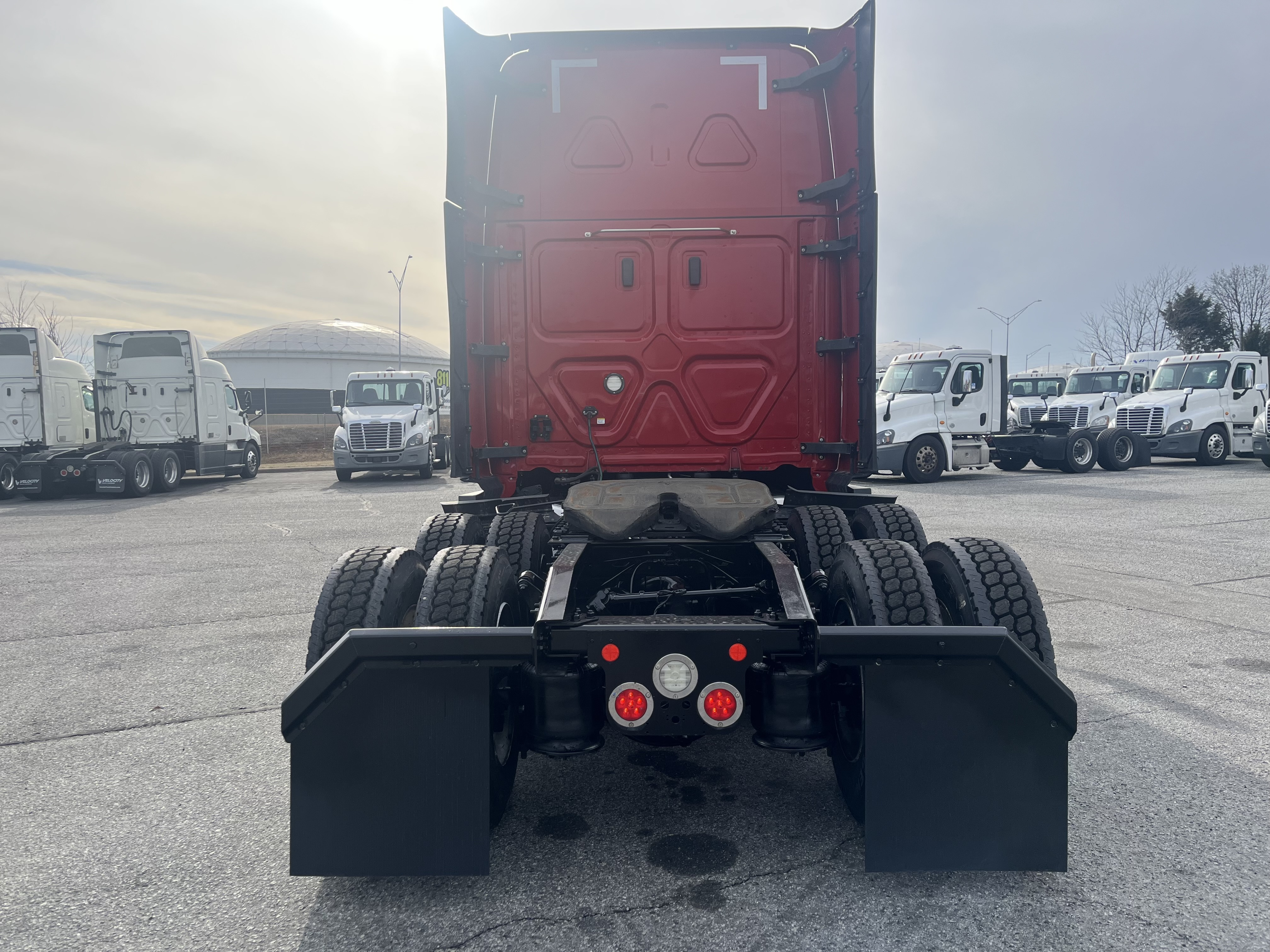 2020 Freightliner Cascadia in Greensboro, NC — photo 4