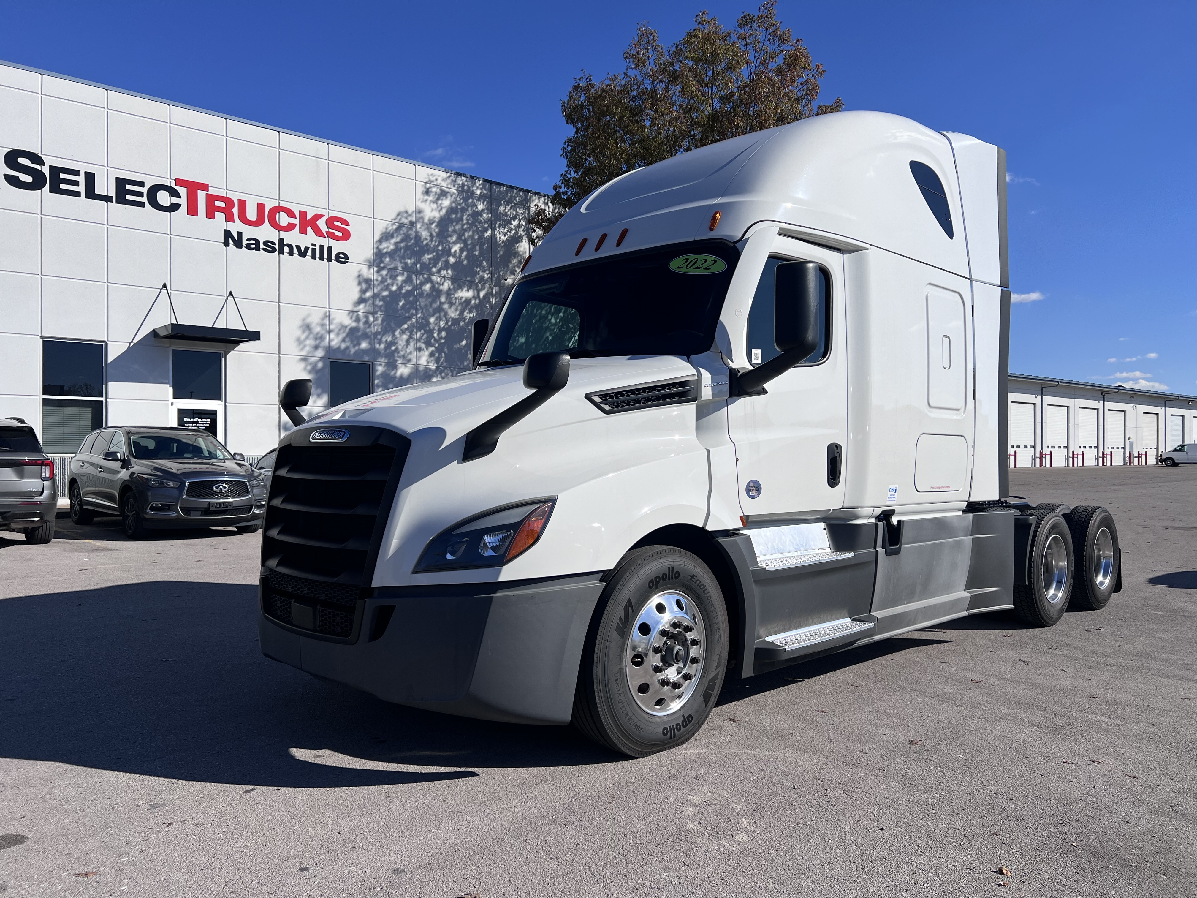 2022 Freightliner Cascadia in Nashville, TN — photo 2