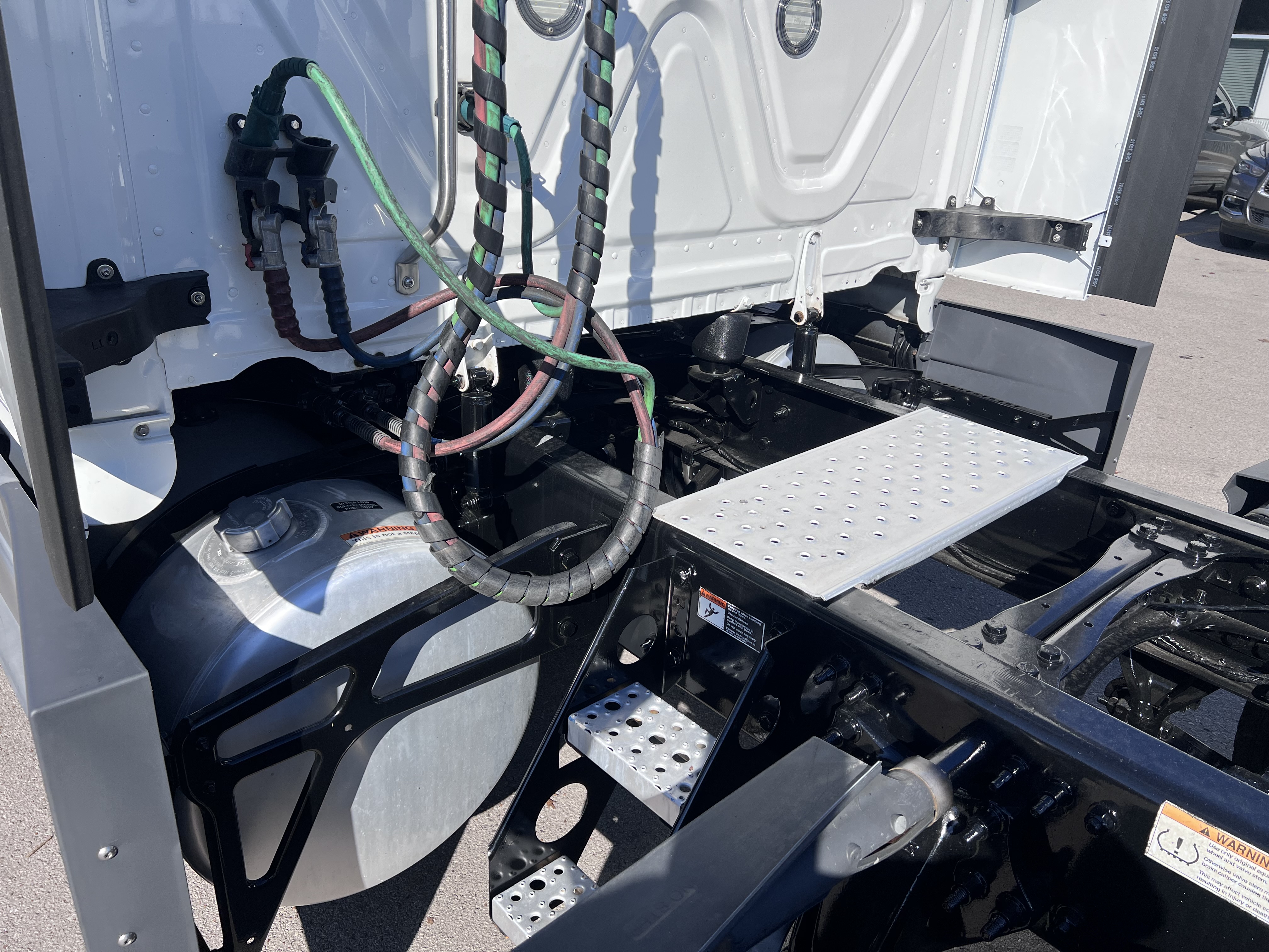 2022 Freightliner Cascadia in Nashville, TN — photo 4
