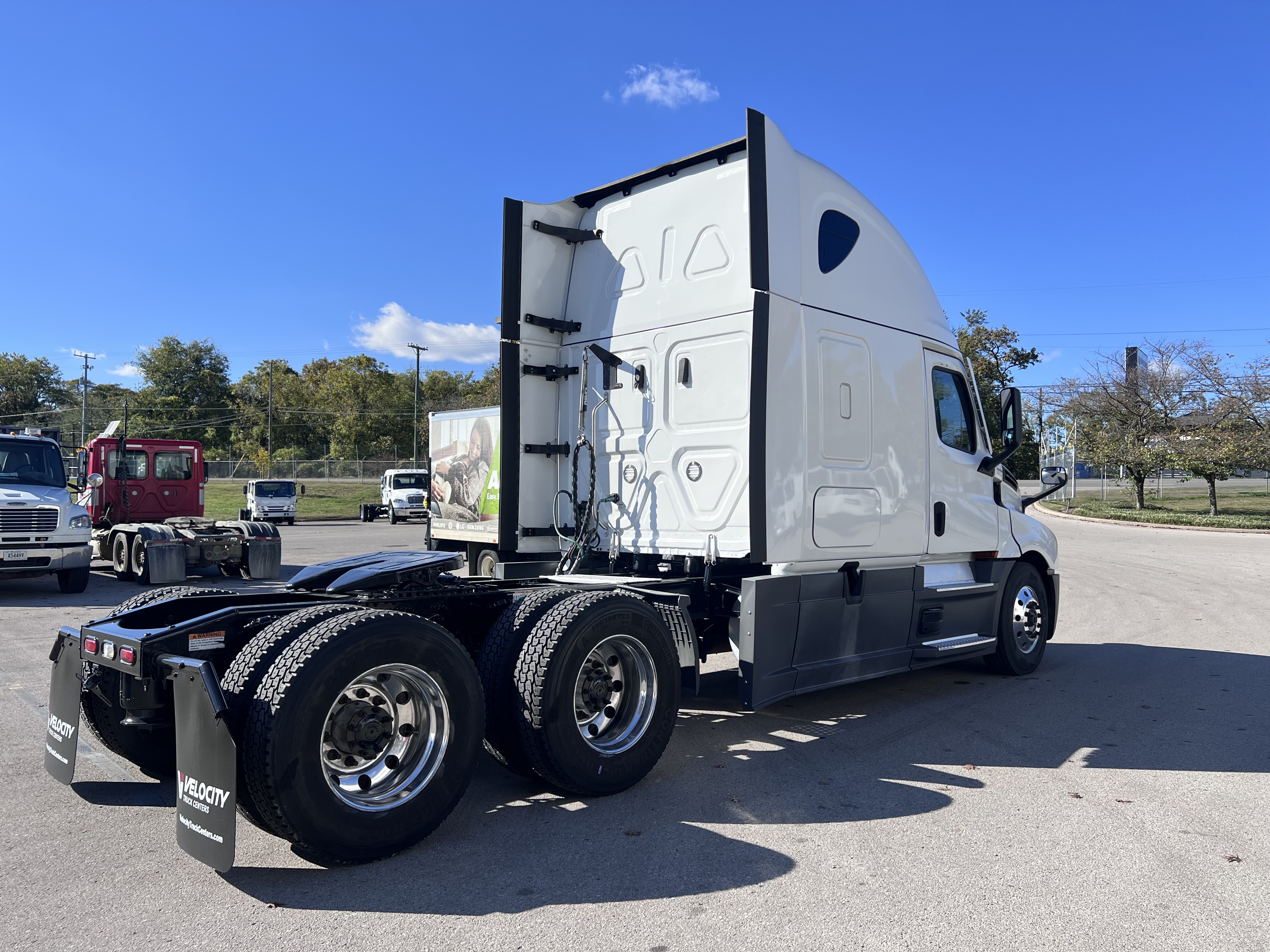 2022 Freightliner Cascadia in Nashville, TN — photo 7