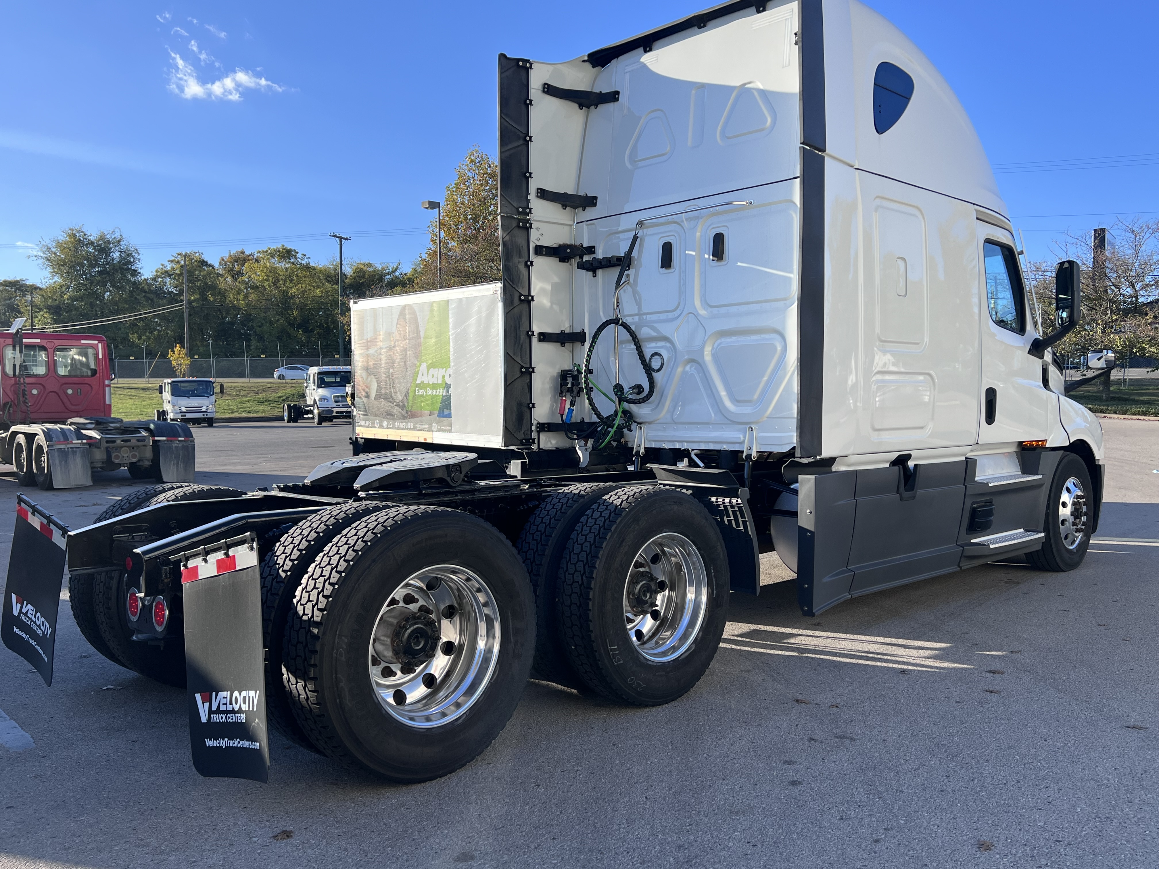 2023 Freightliner Cascadia in Nashville, TN — photo 7