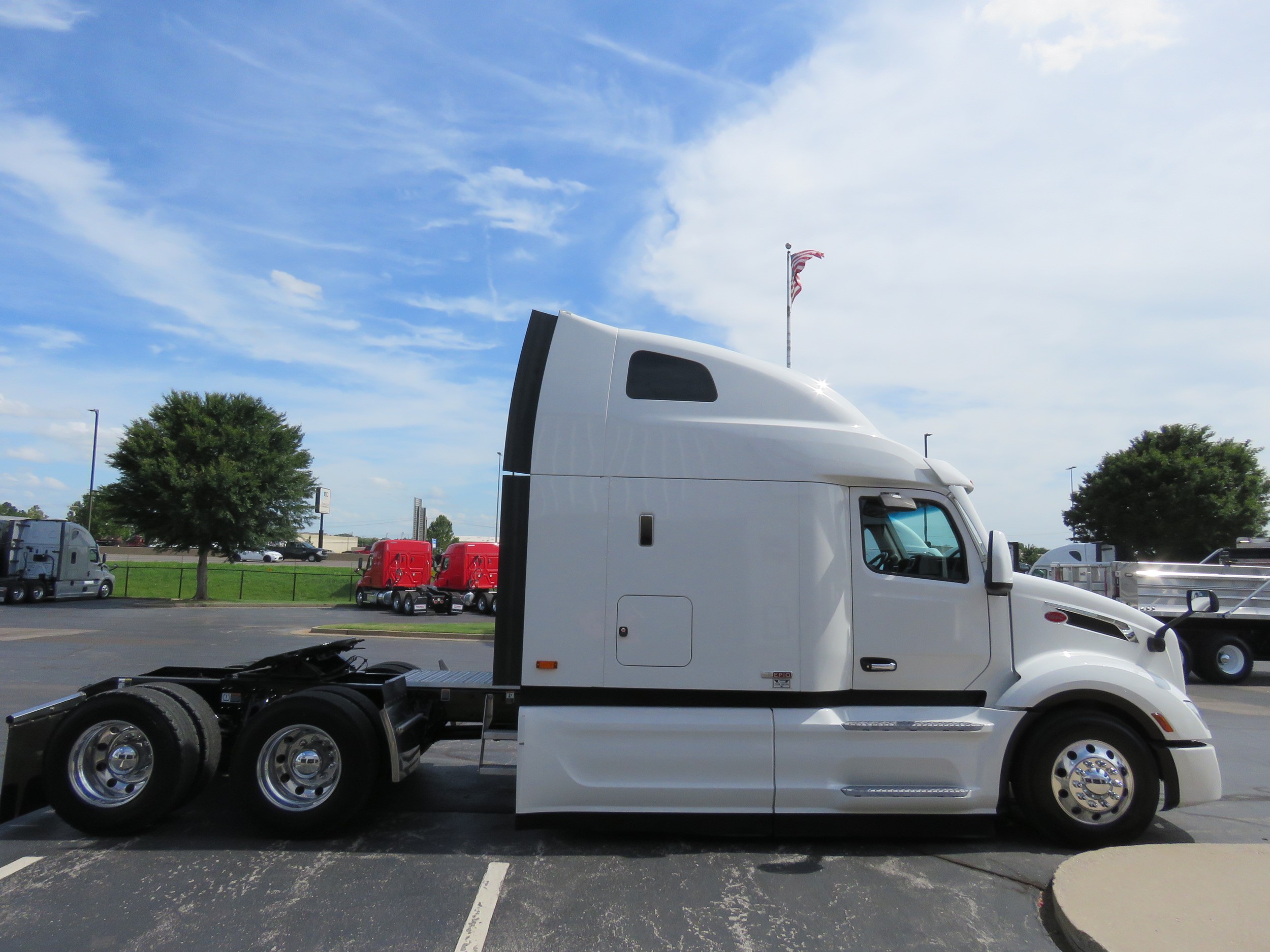 2024 Peterbilt 579 — photo 8