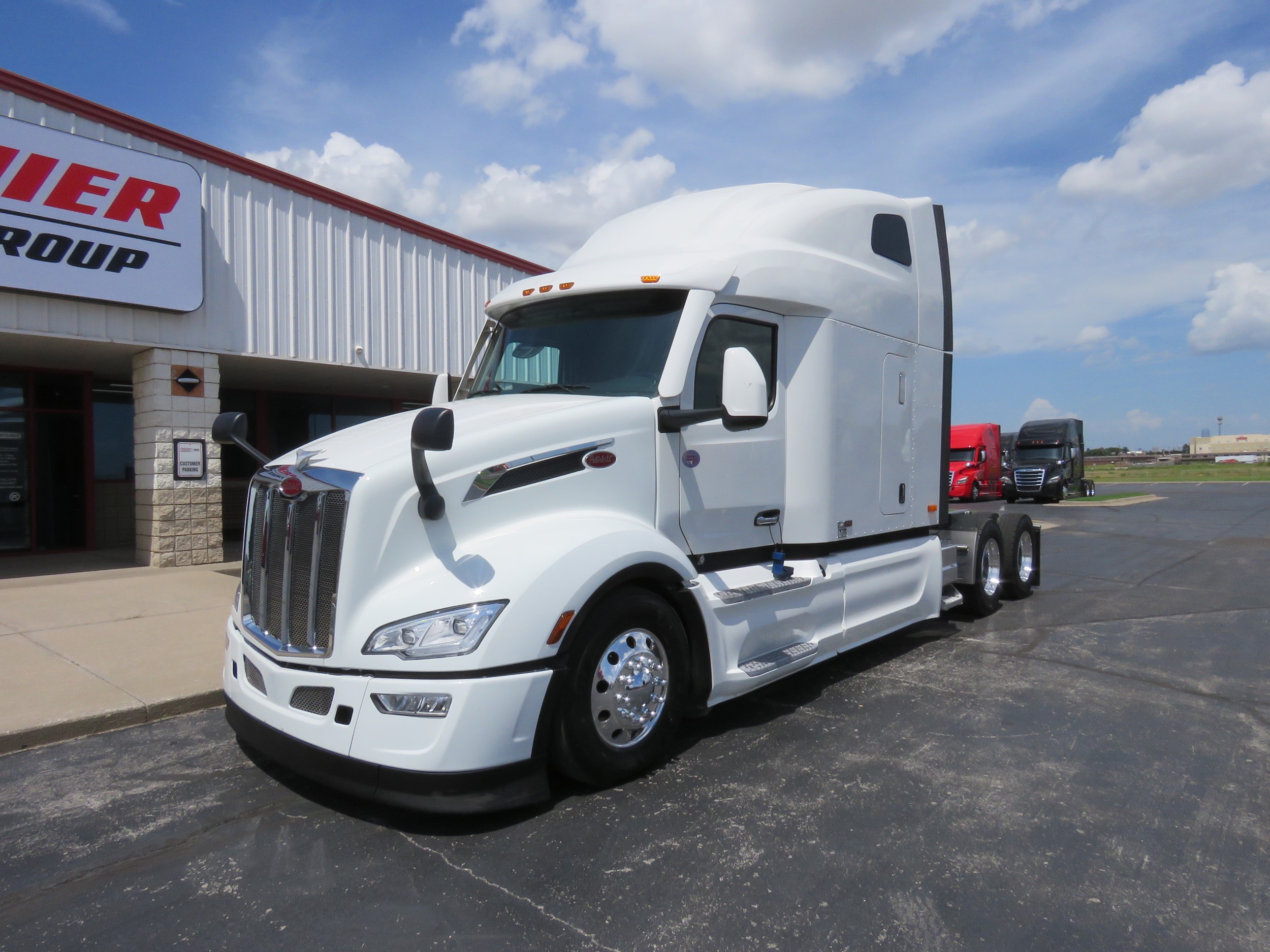 2024 Peterbilt 579