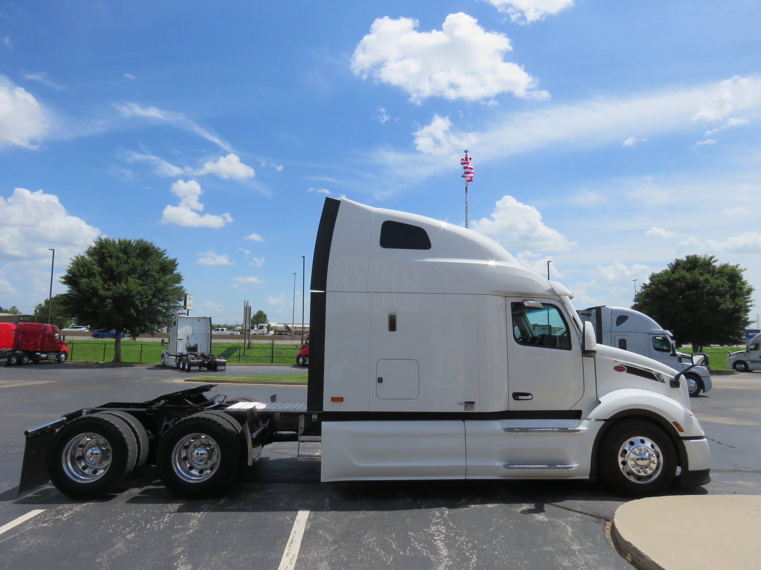 2024 Peterbilt 579 — photo 8