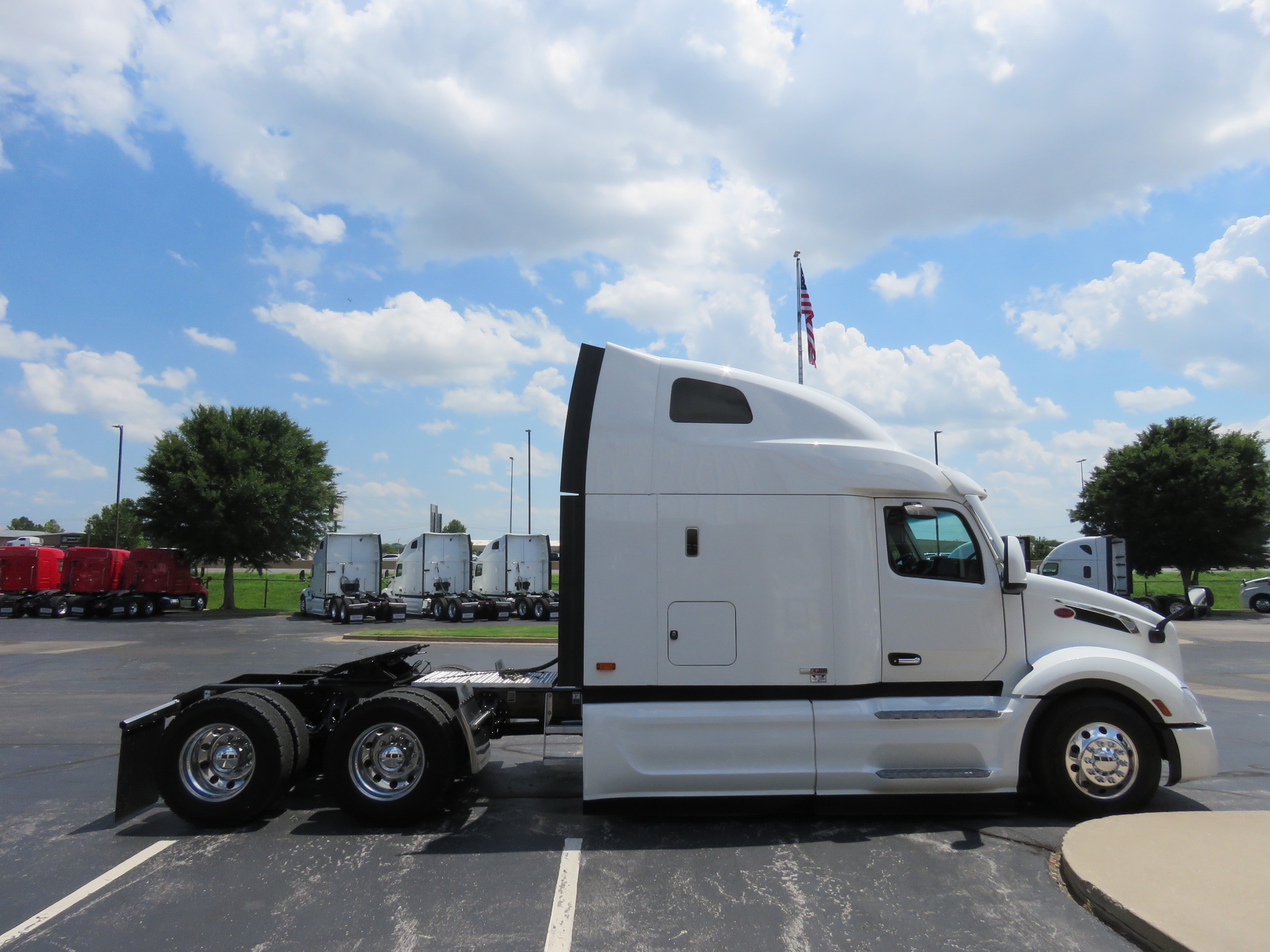 2024 Peterbilt 579 — photo 8
