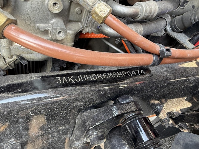 2021 Freightliner Cascadia 126" Sleeper Cab photo 4