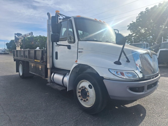 2014 International 4900 LP photo 3