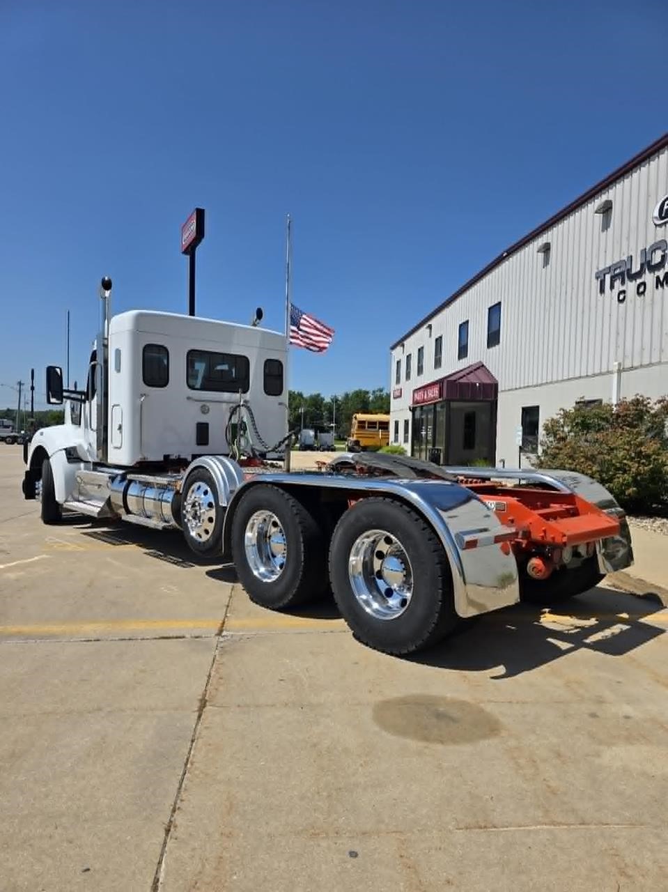 2024 Kenworth W990 — photo 6