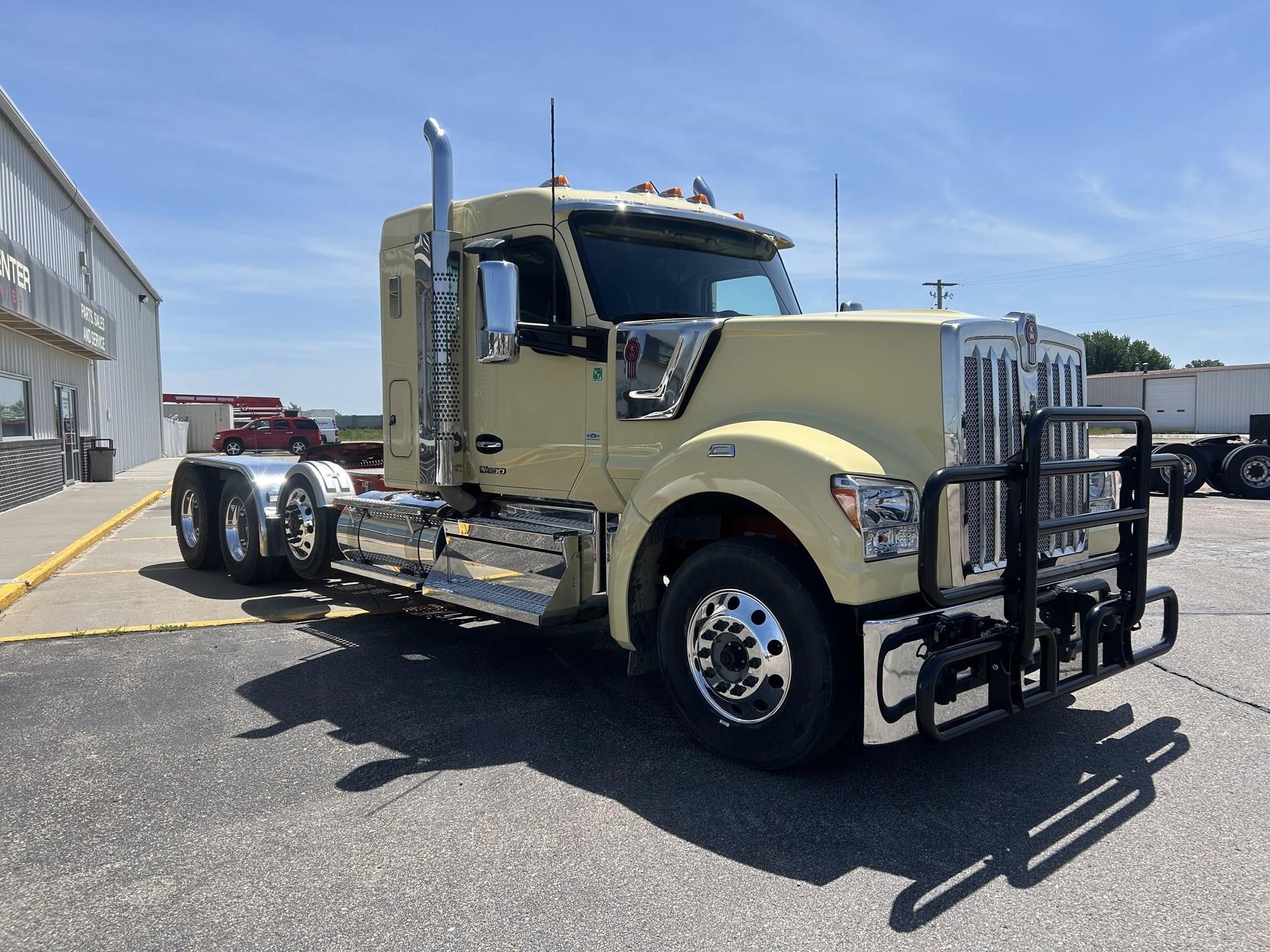 2024 Kenworth W990 — photo 3
