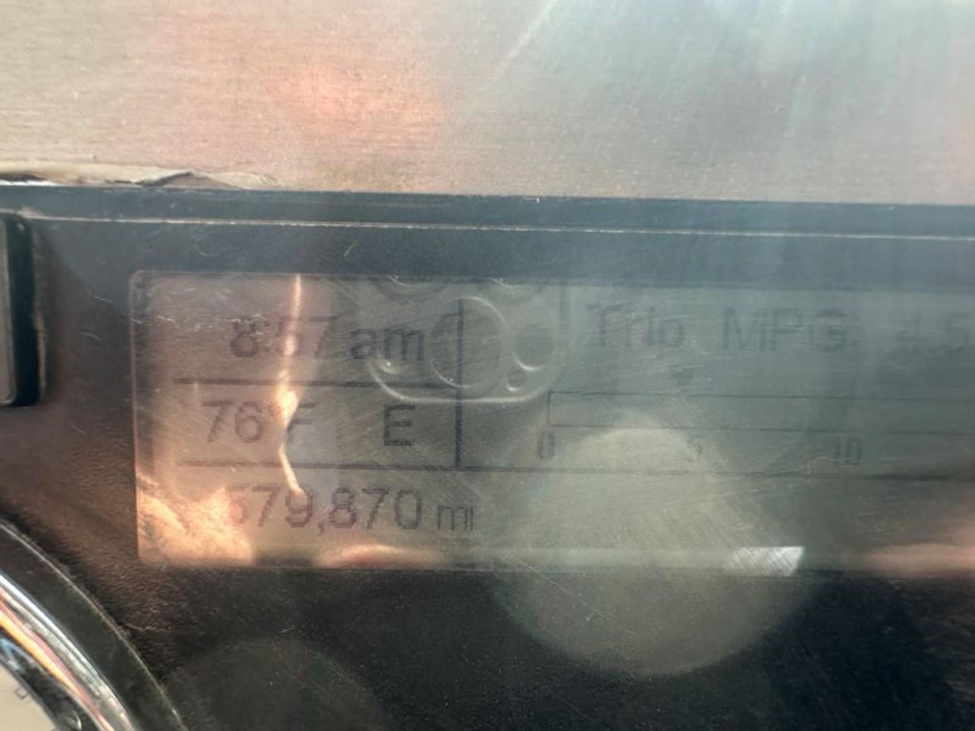 2018 Freightliner 122SD — photo 8