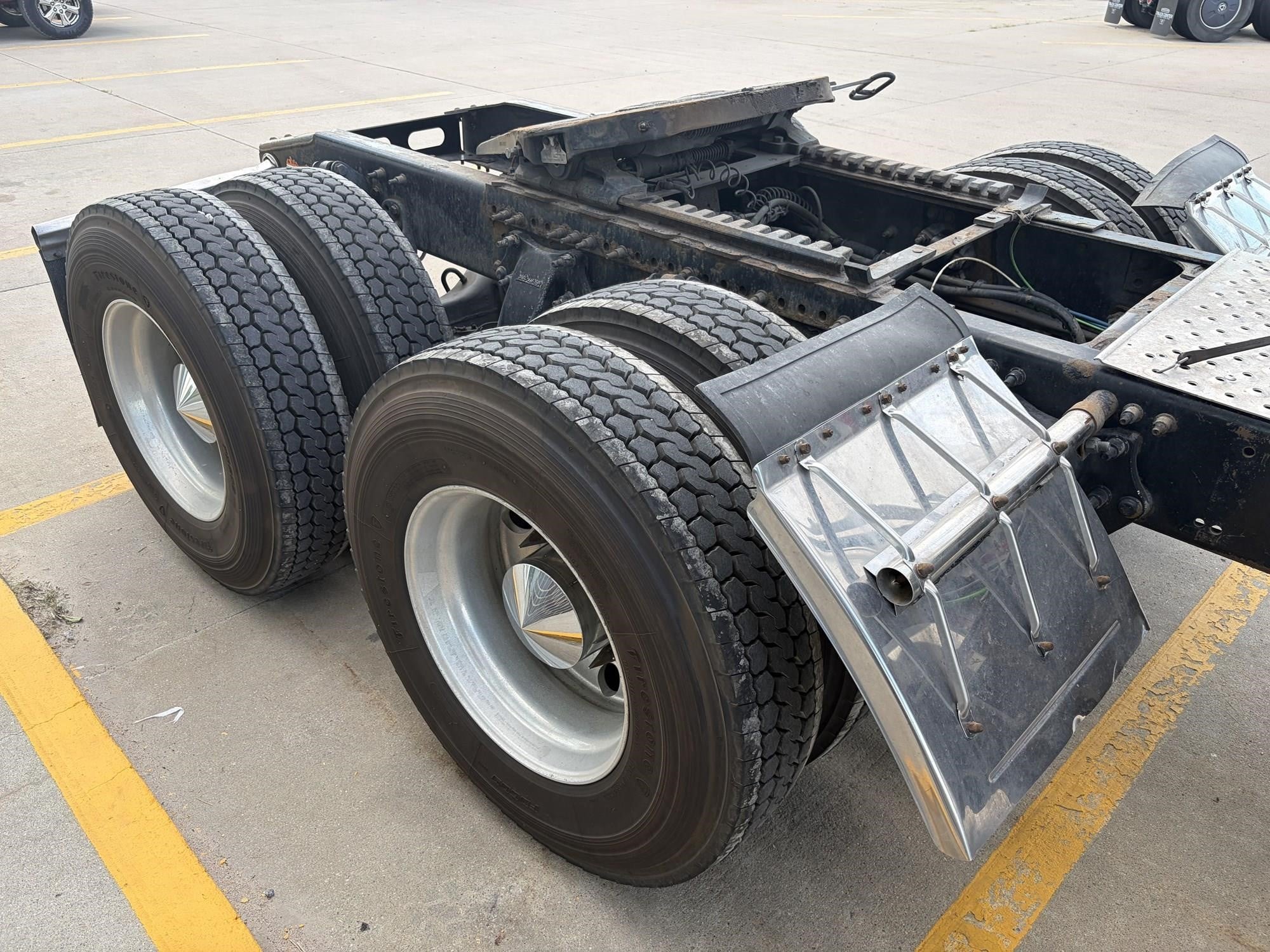 2016 Freightliner Coronado — photo 5