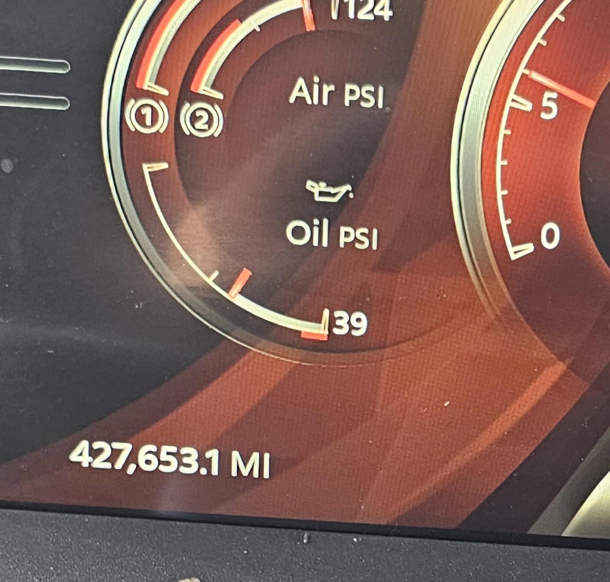 2023 Peterbilt 579 — photo 6