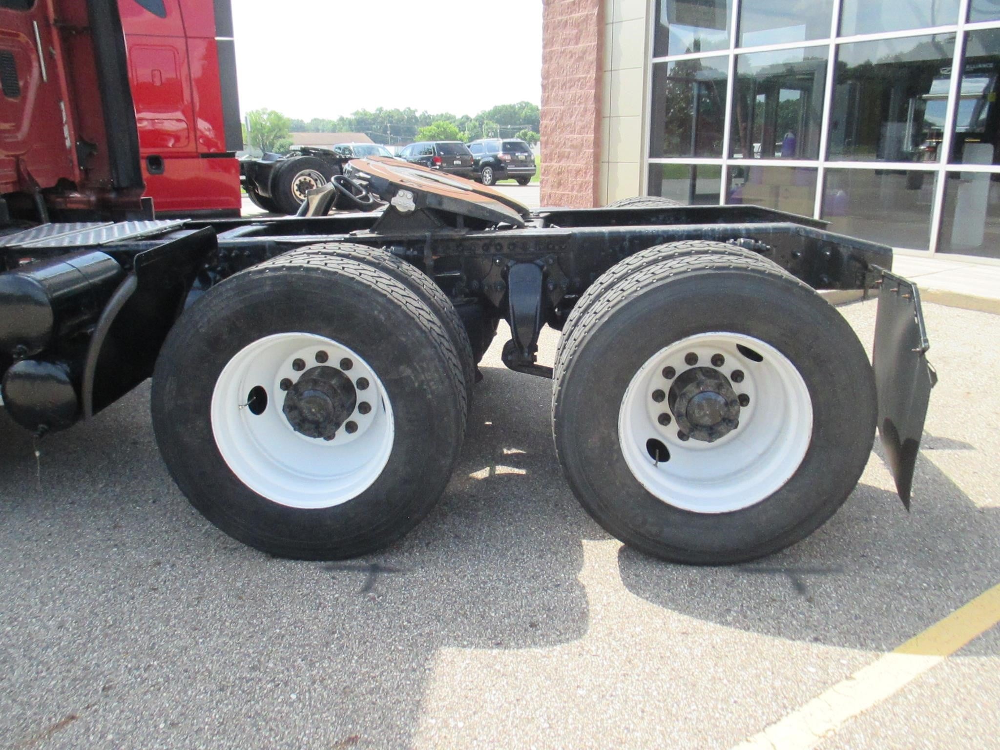 2016 Freightliner Cascadia in MI — photo 4