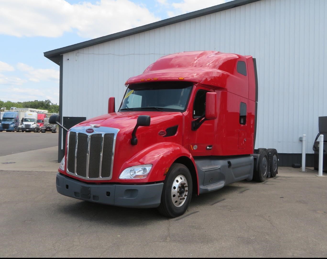 2022 Peterbilt 579 in MI