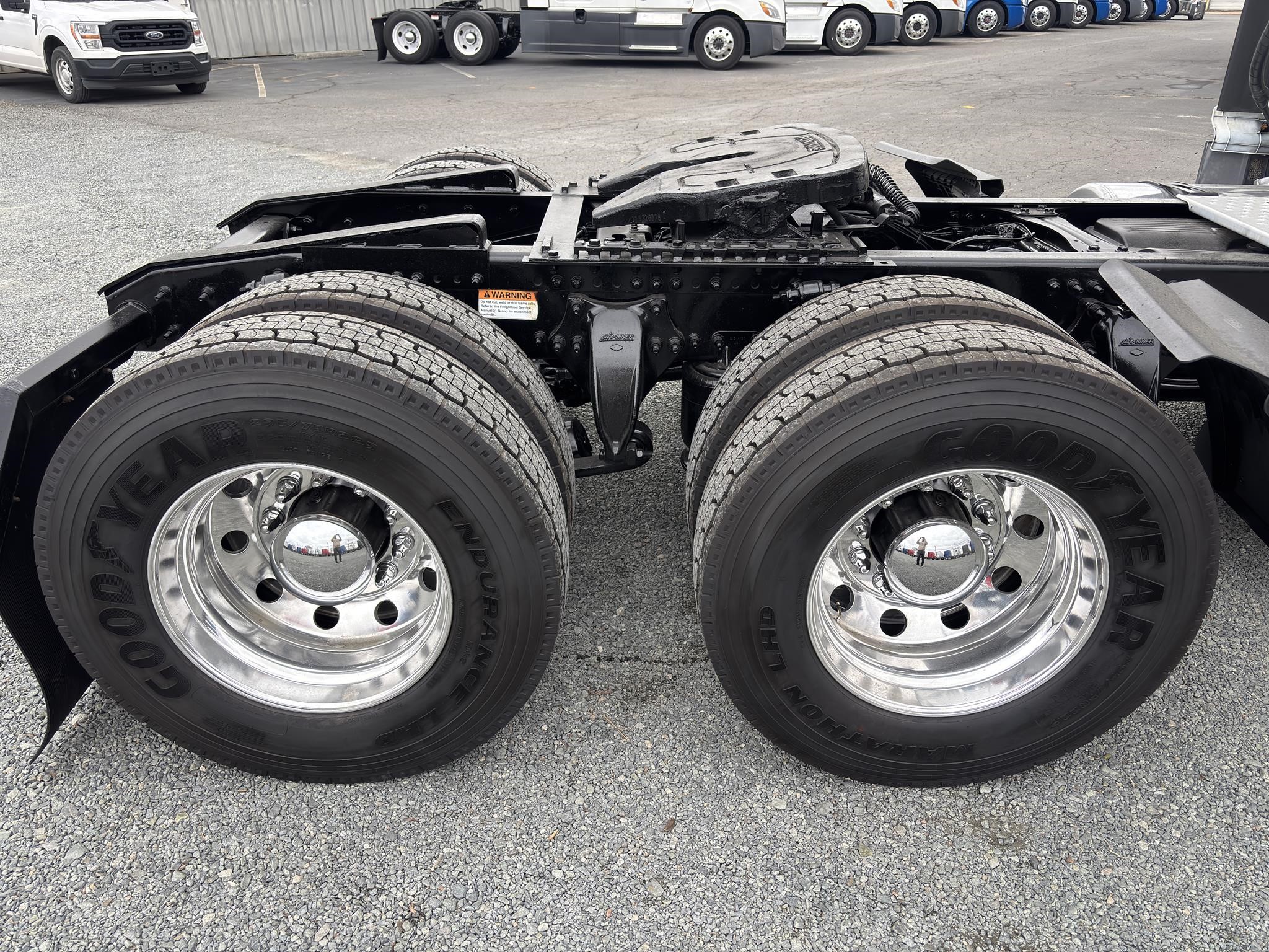 2021 Freightliner Cascadia in Charlotte, NC — photo 5