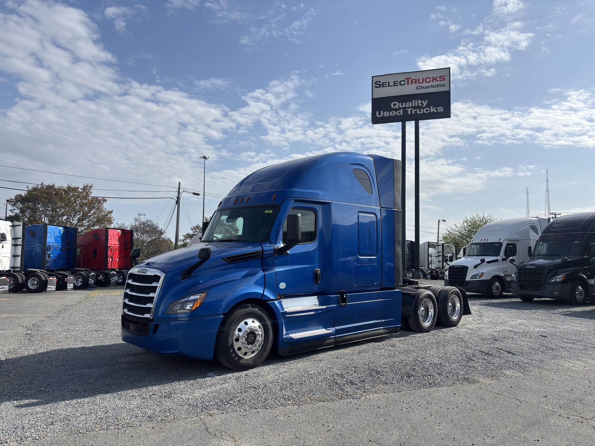 2021 Freightliner Cascadia in Charlotte, NC