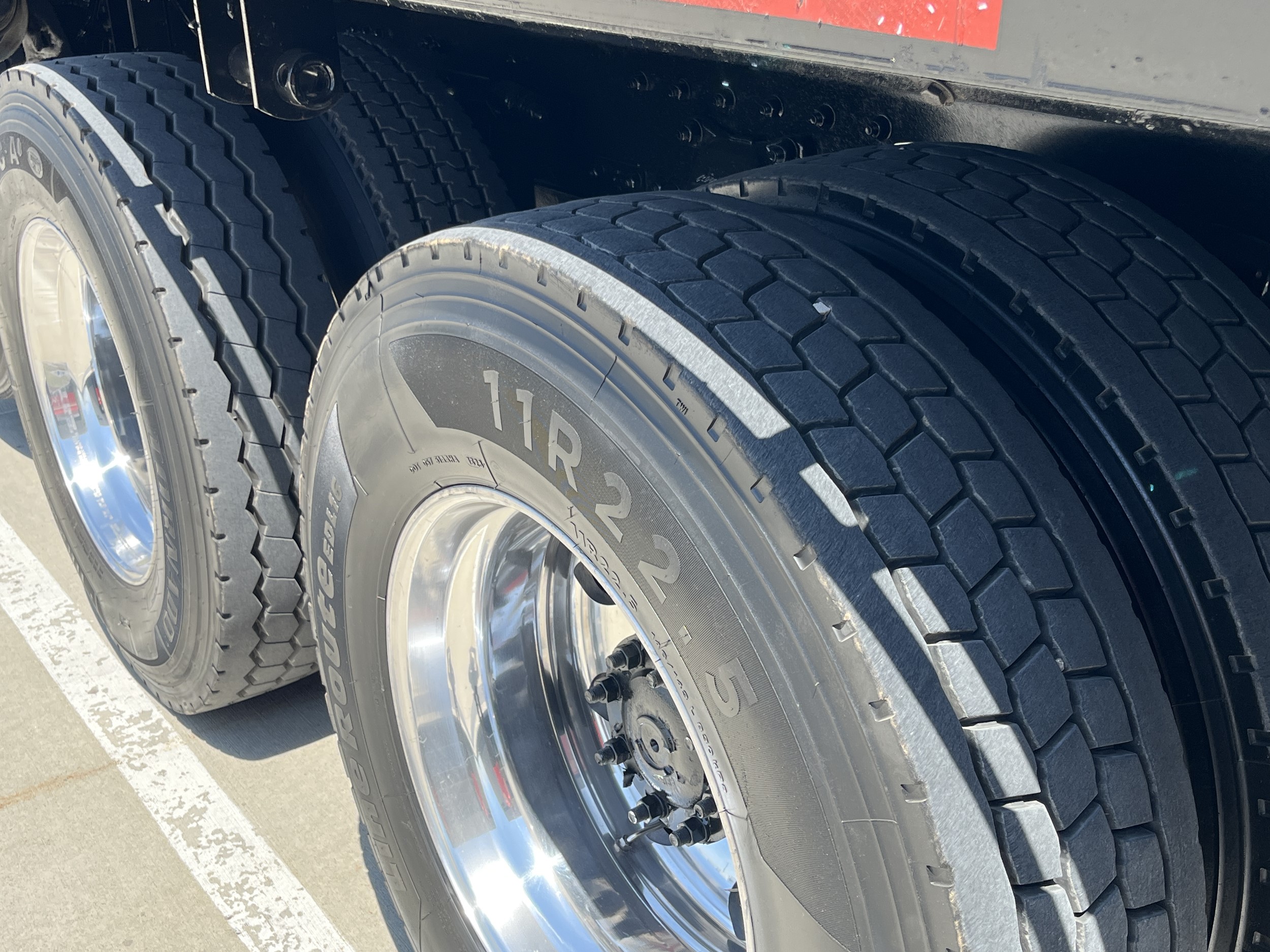 2019 Freightliner 114SD — photo 5