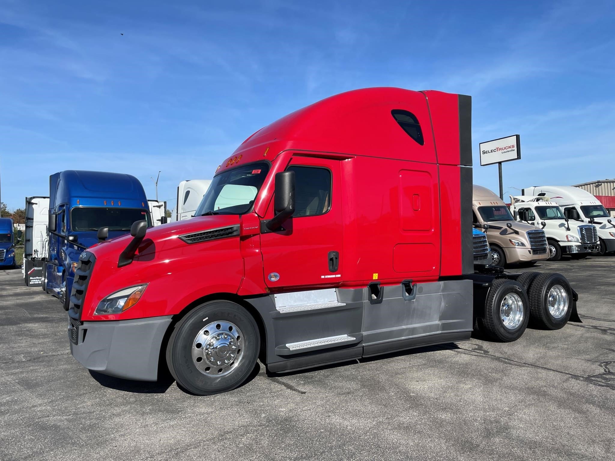 2020 Freightliner Cascadia in Louisville, KY