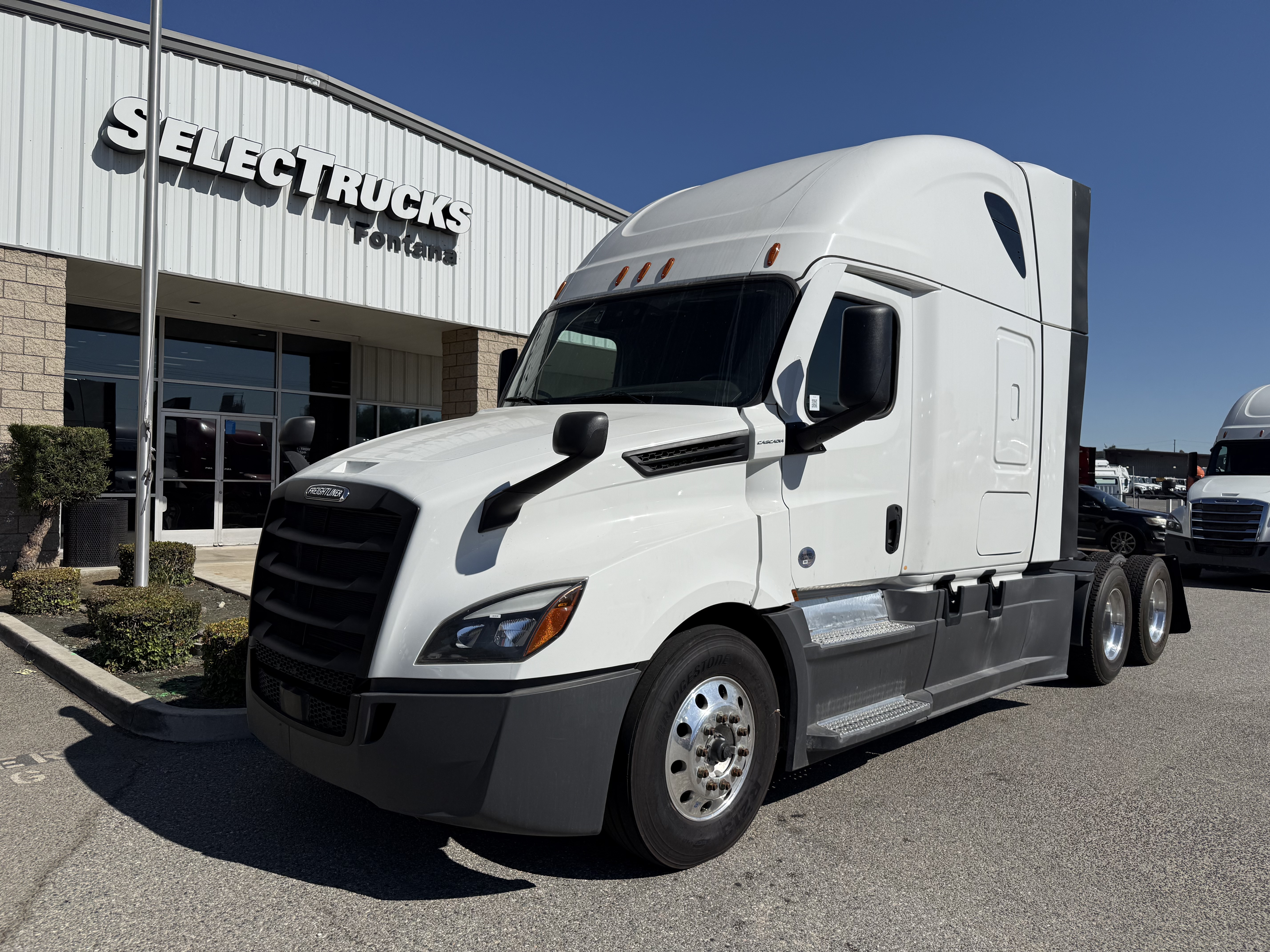 2023 Freightliner Cascadia in Fontana, CA