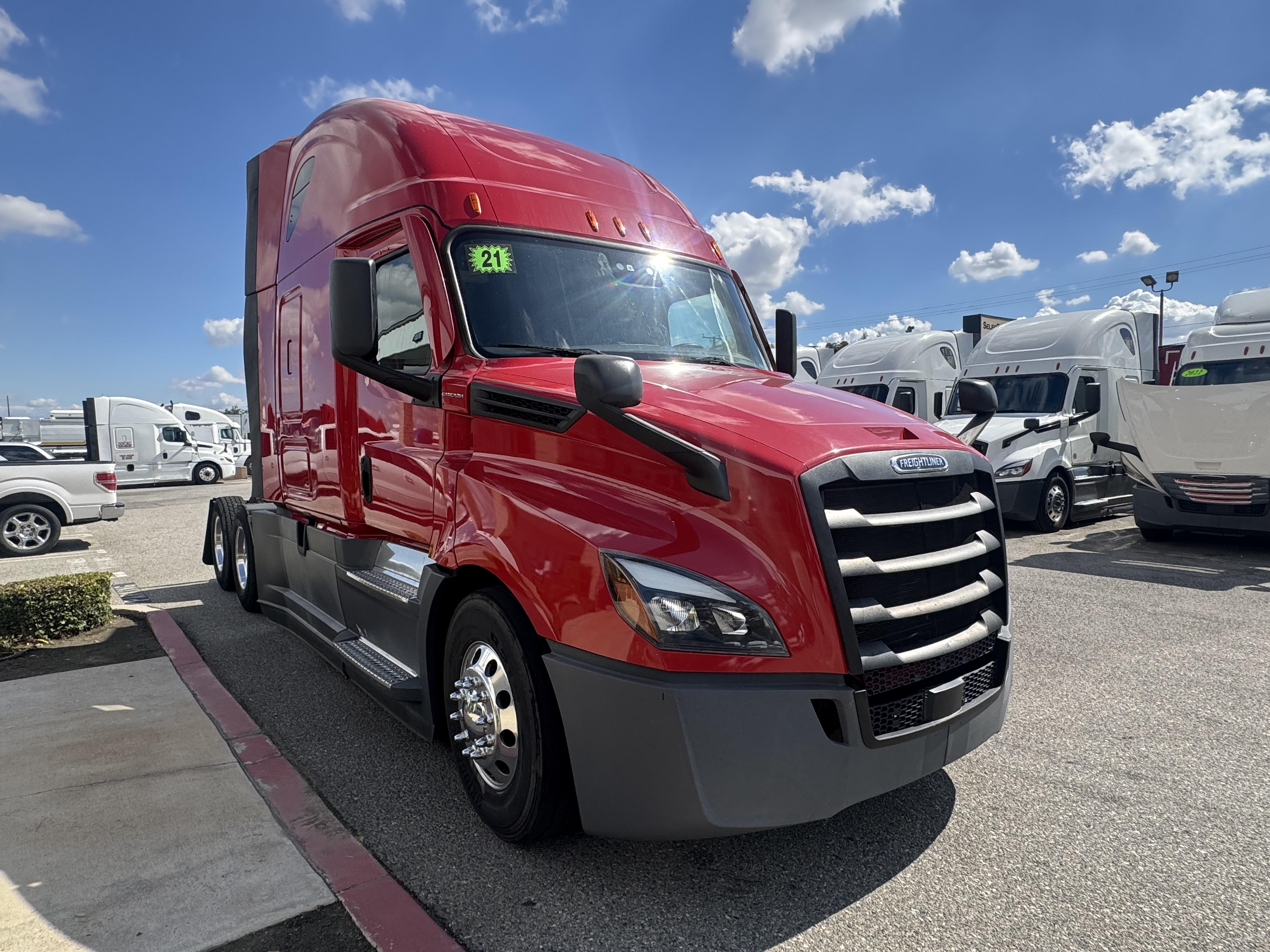 2021 Freightliner Cascadia in Fontana, CA — photo 8