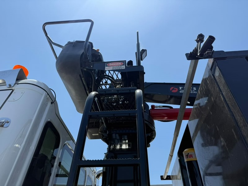 2026 Western Star — photo 7