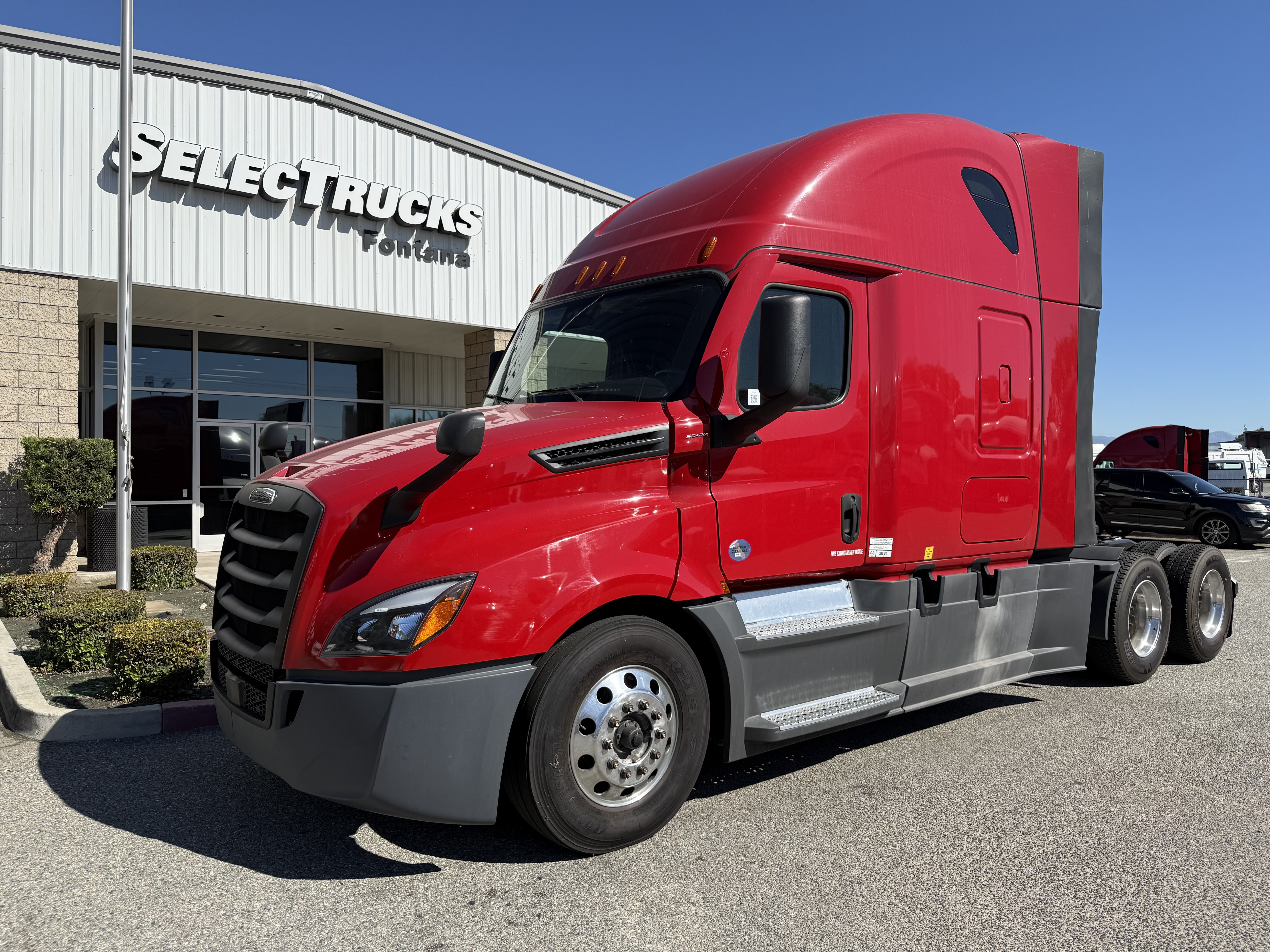 2021 Freightliner Cascadia in Fontana, CA