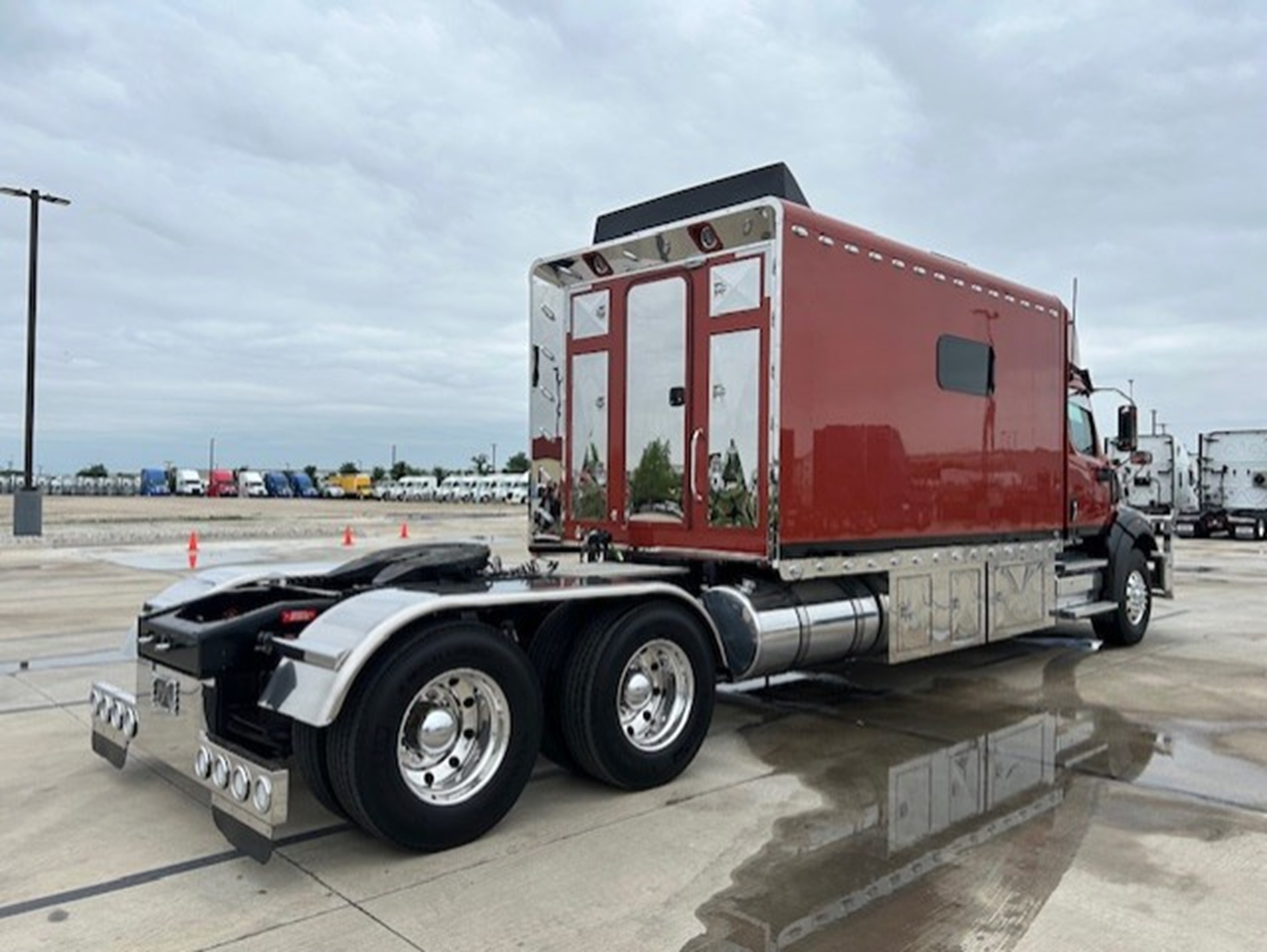 2025 Western Star — photo 8