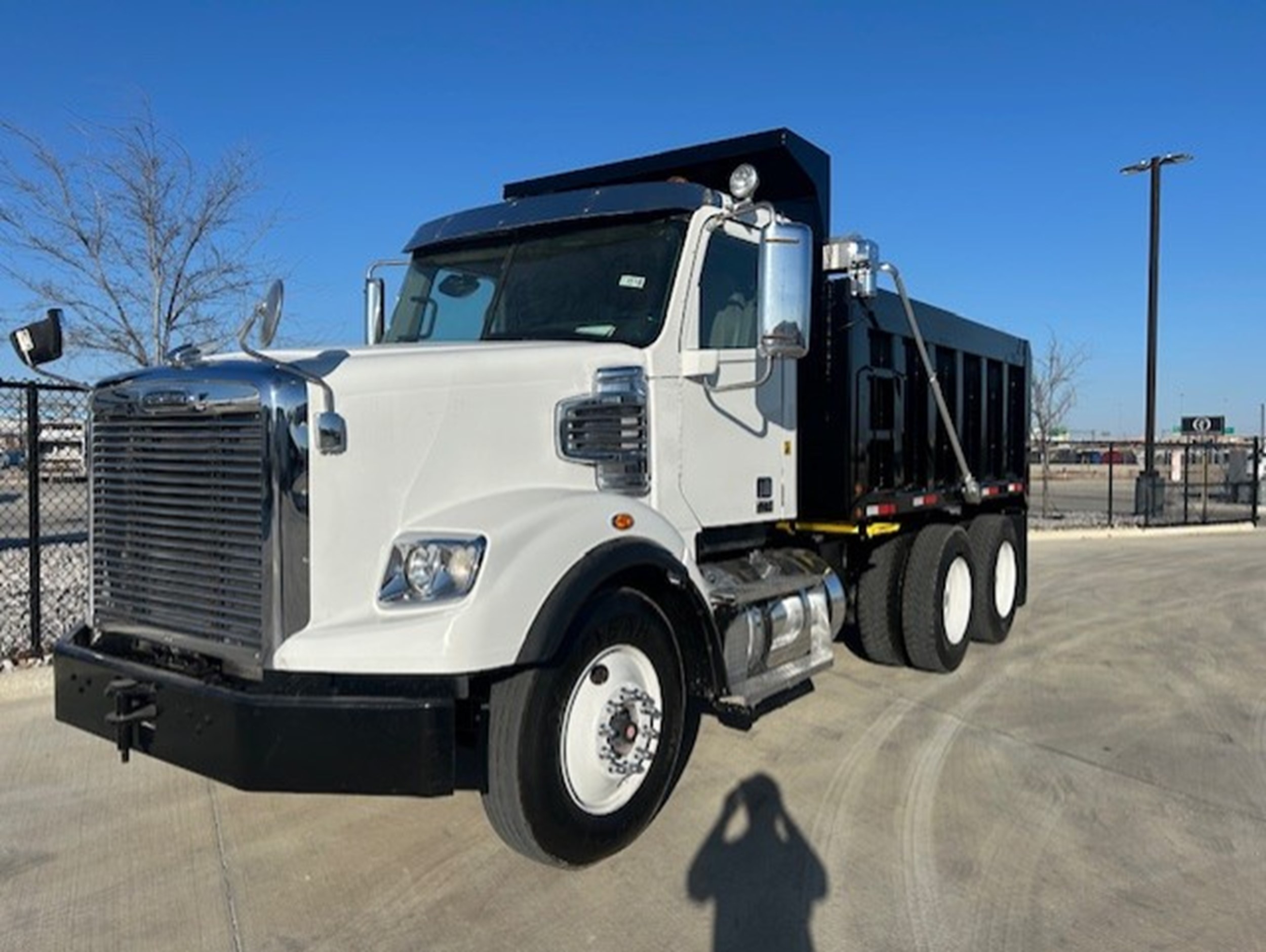 2021 Freightliner 122SD in Fort Worth, TX
