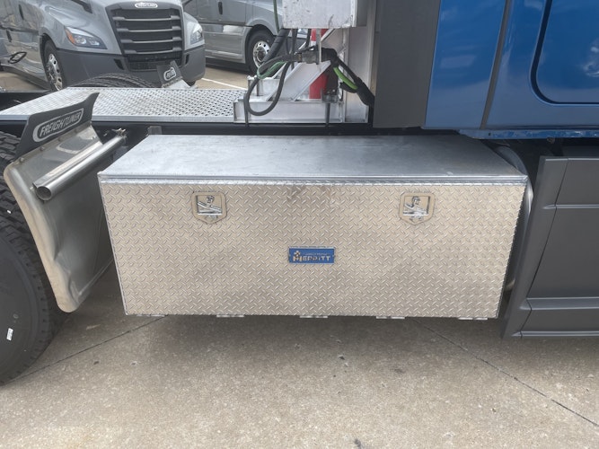 2021 Freightliner Cascadia 126" Sleeper Cab photo 4