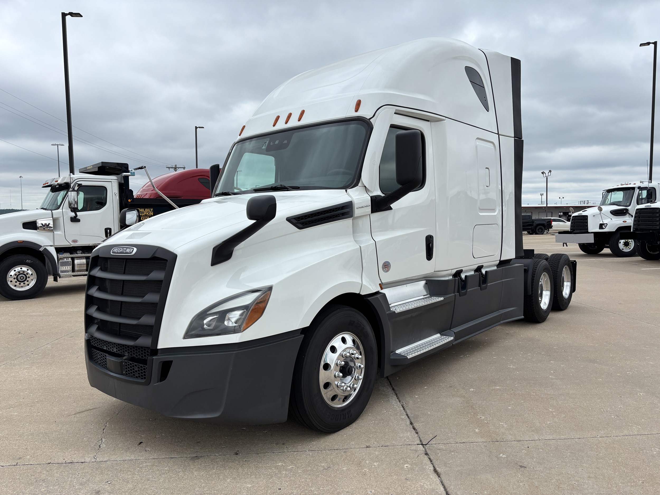 2024 Freightliner Cascadia