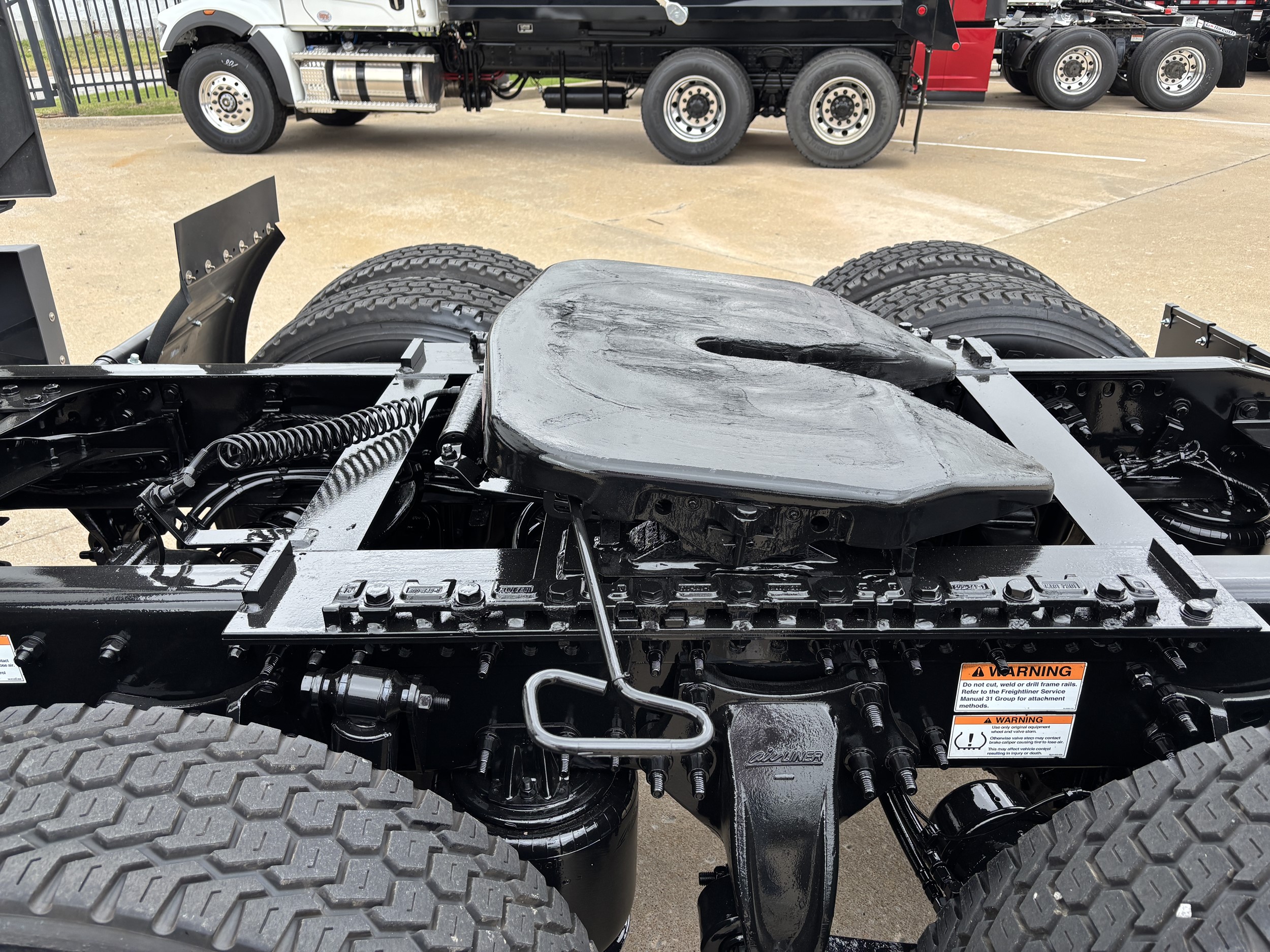 2024 Freightliner Cascadia — photo 7
