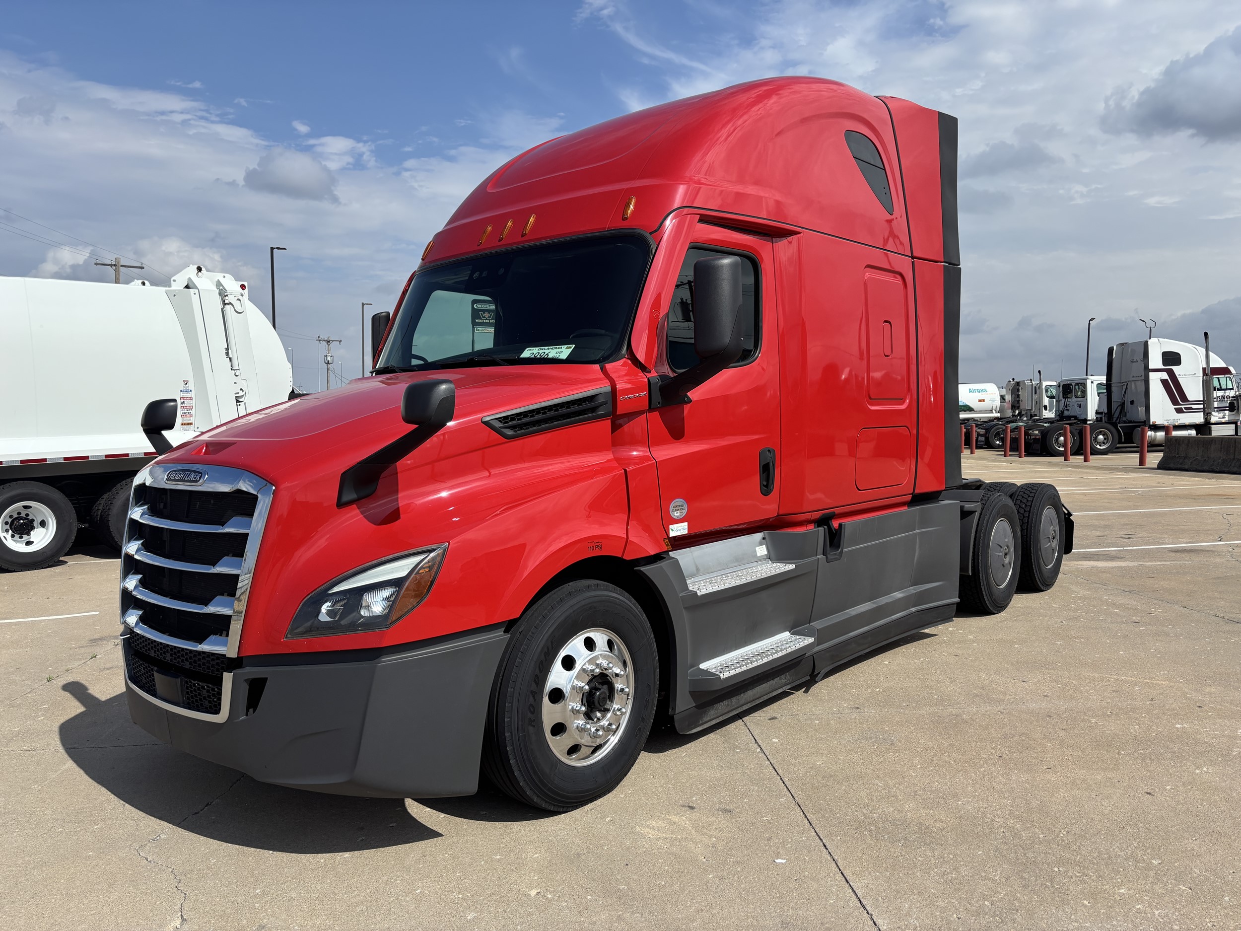 2022 Freightliner Cascadia in Tulsa, OK