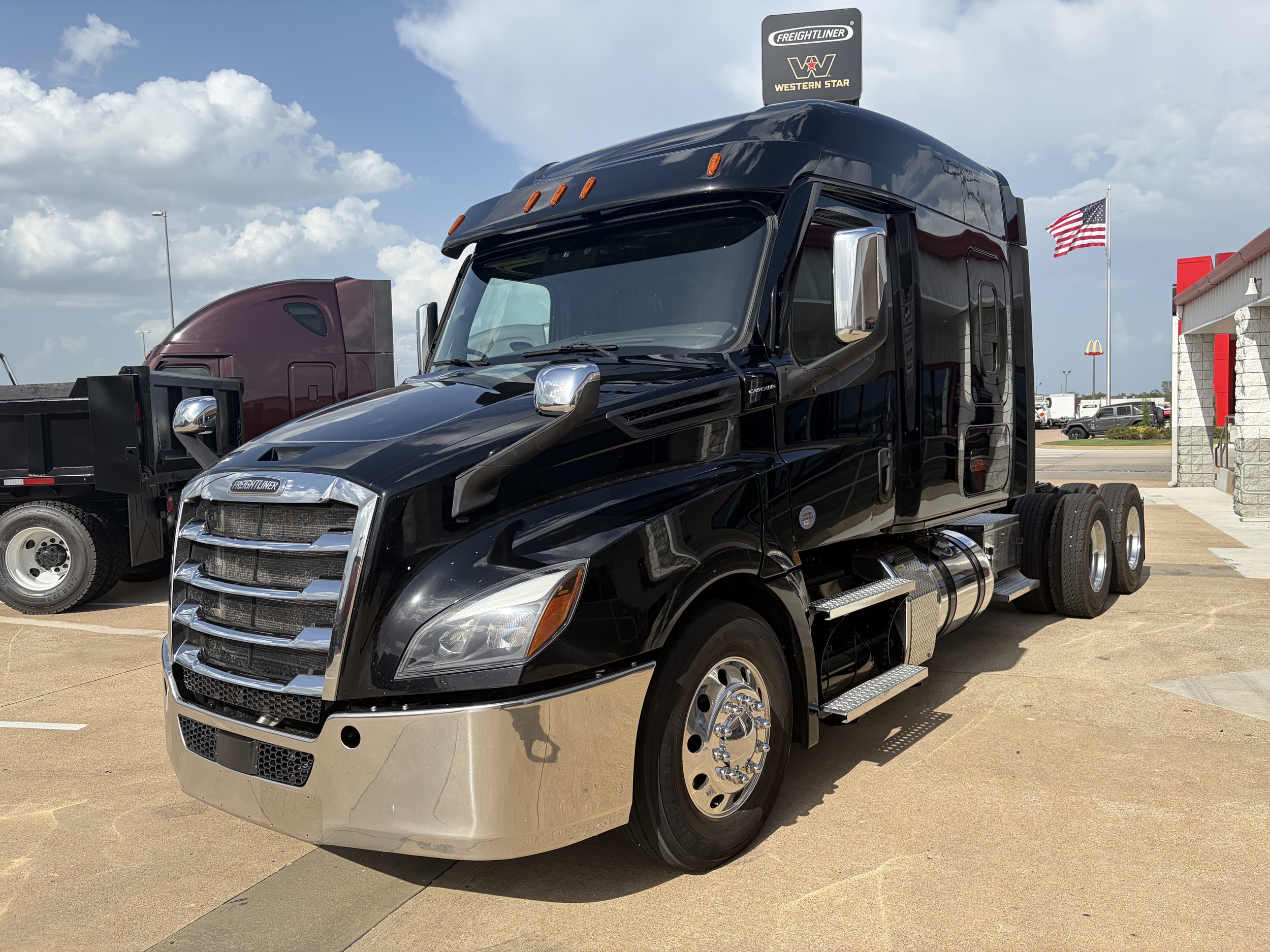 2023 Freightliner