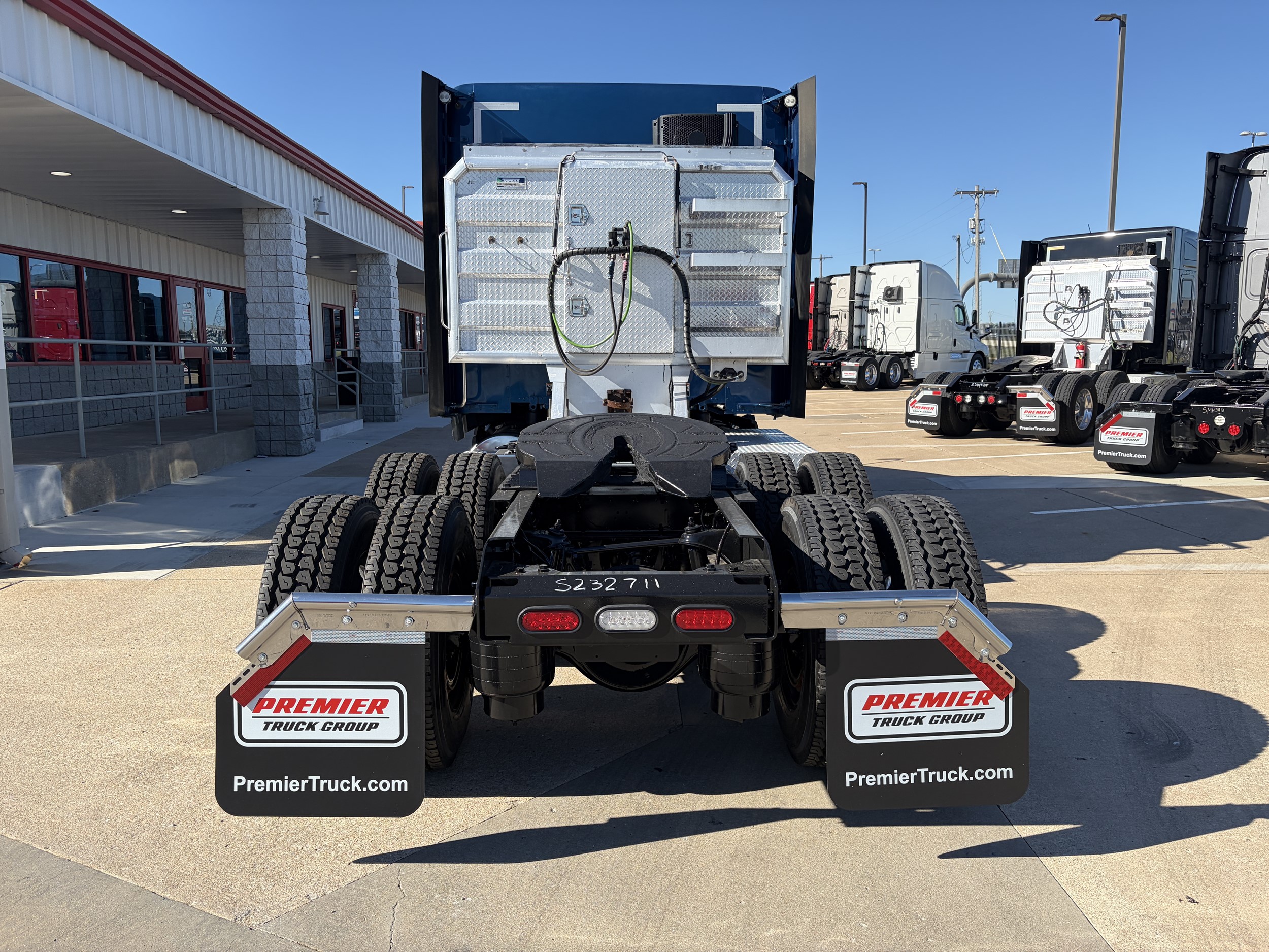 2023 Kenworth — photo 6