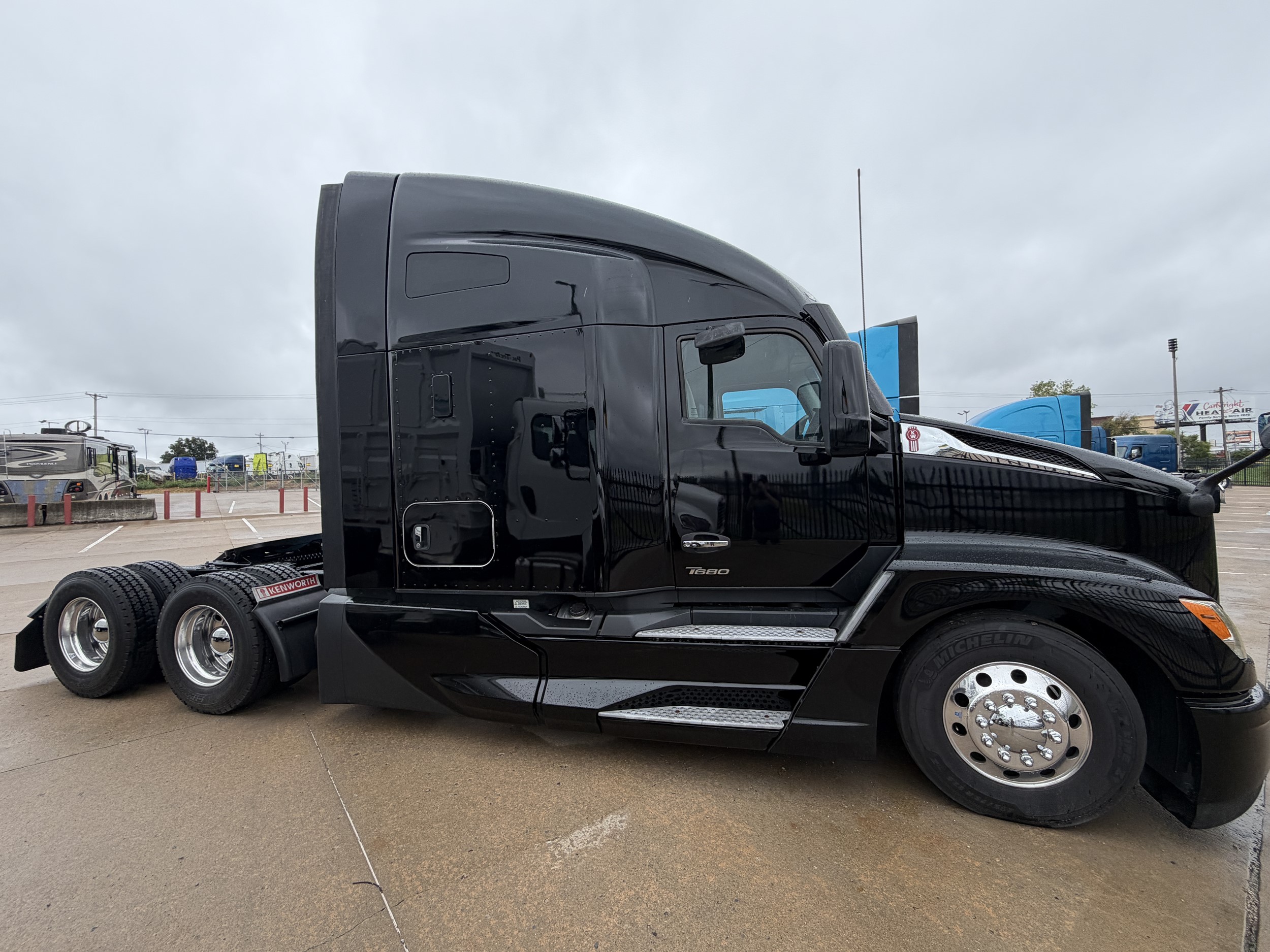 2023 Kenworth — photo 4