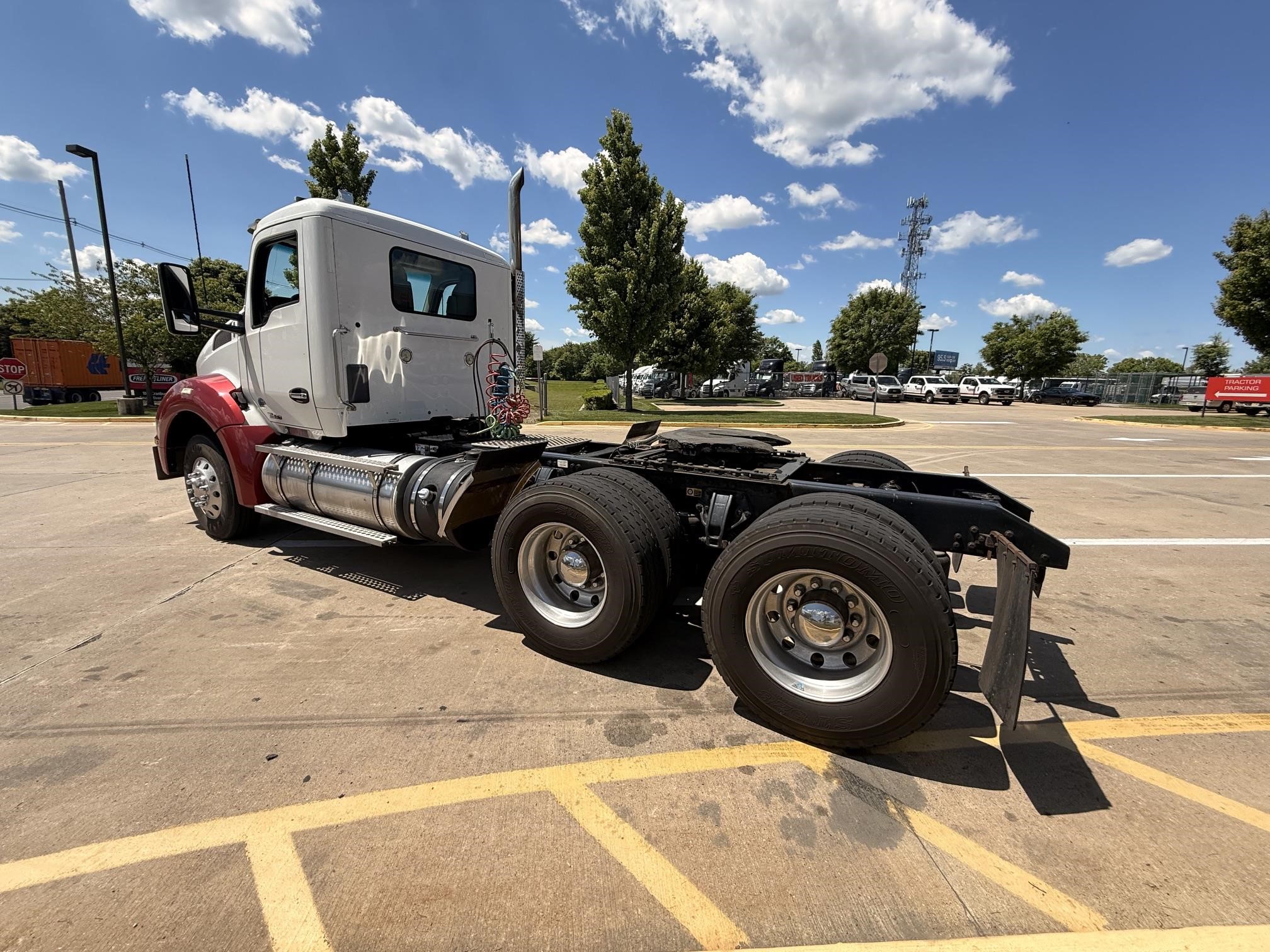 2015 Kenworth T880 — photo 4
