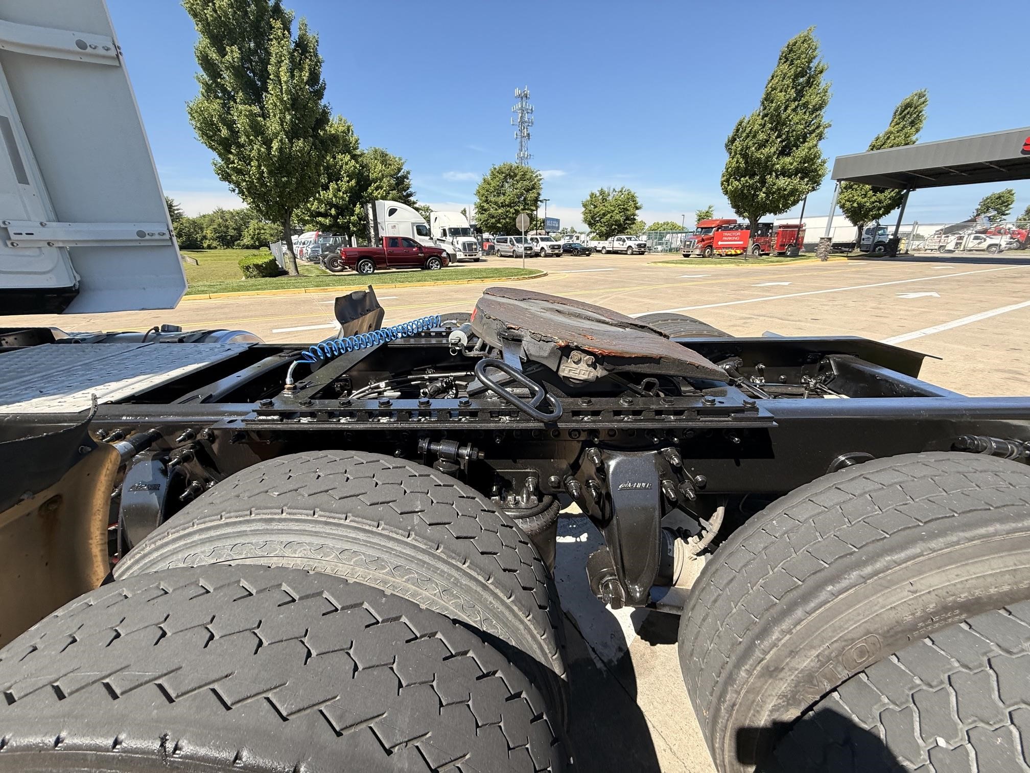 2020 Western Star 4700 — photo 7