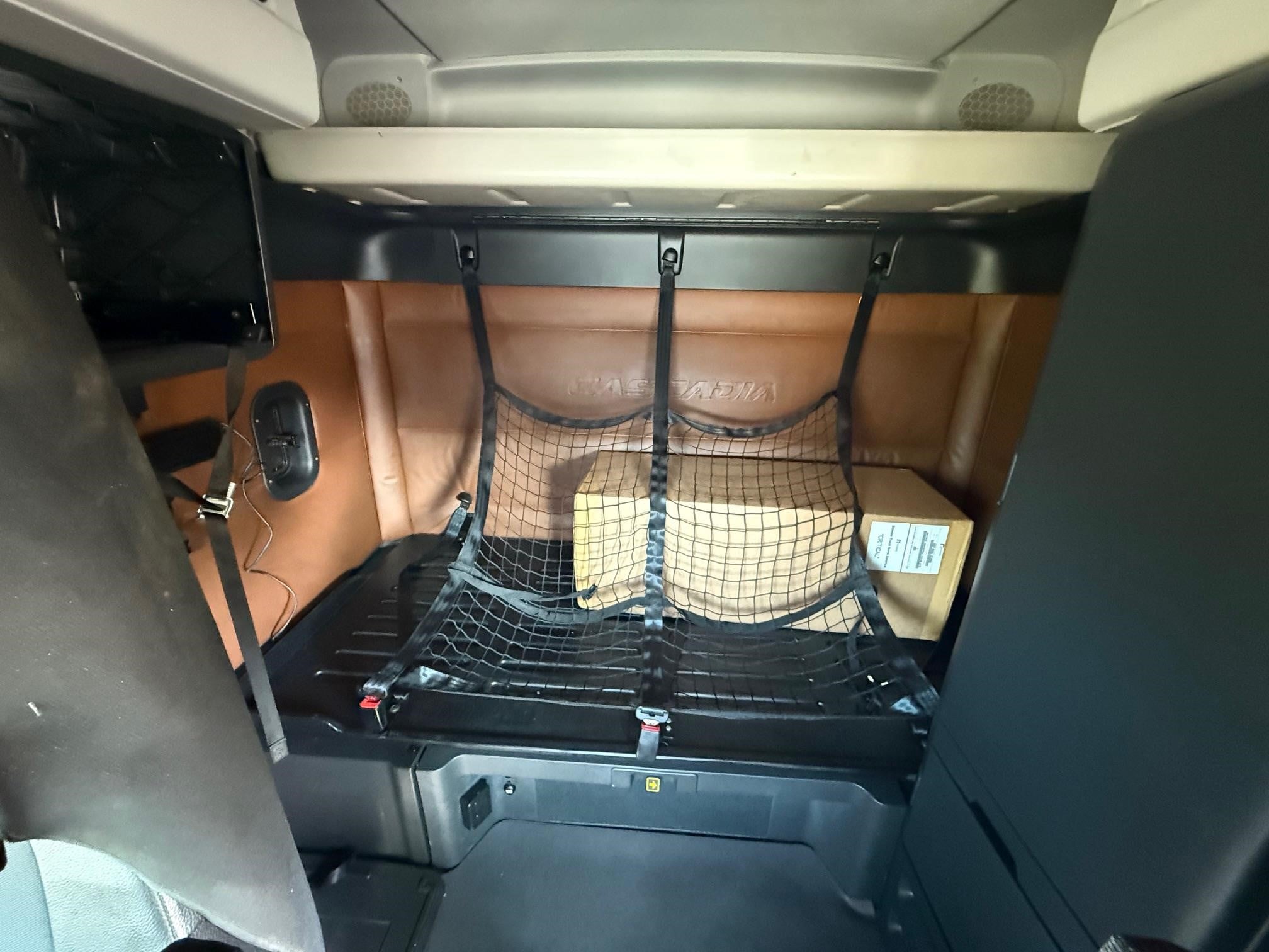 2022 Freightliner Cascadia in Midlantic, NJ — photo 4