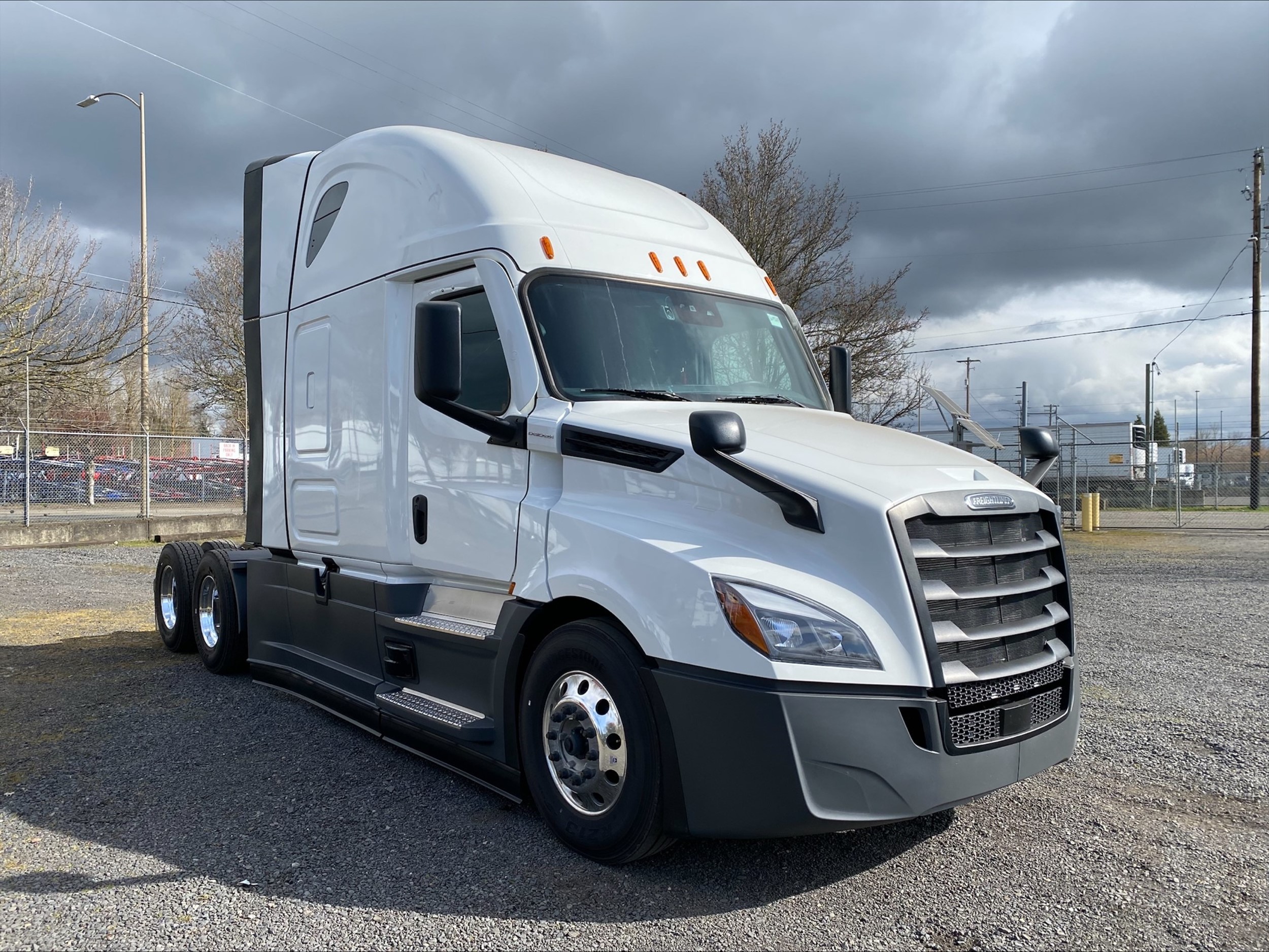 2026 Freightliner Cascadia in Portland, OR — photo 7