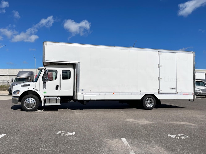 2022 Freightliner M2 106 Medium Duty photo 4